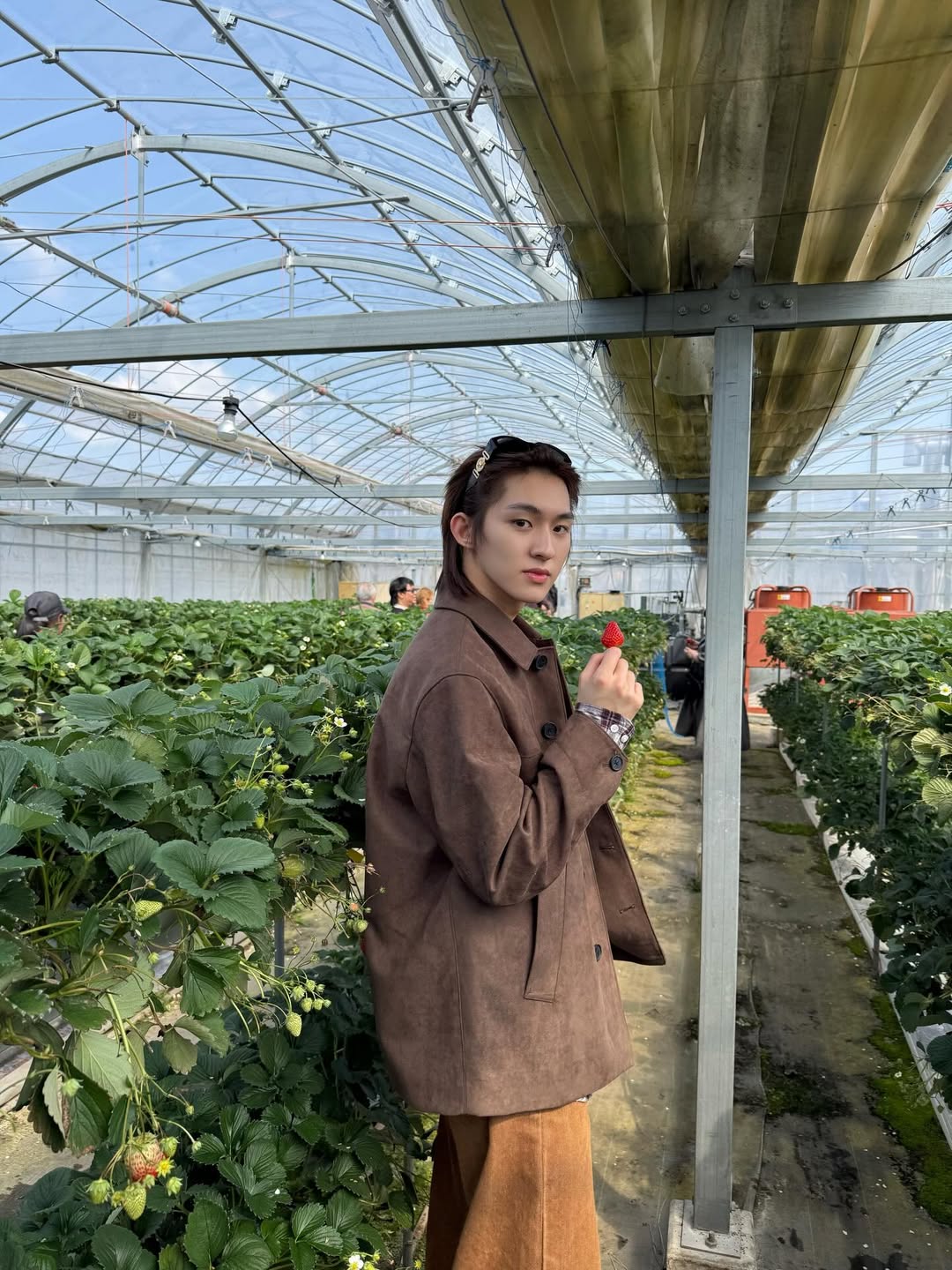 ก้อง - ก้องภพ จิโรจน์มนตรี