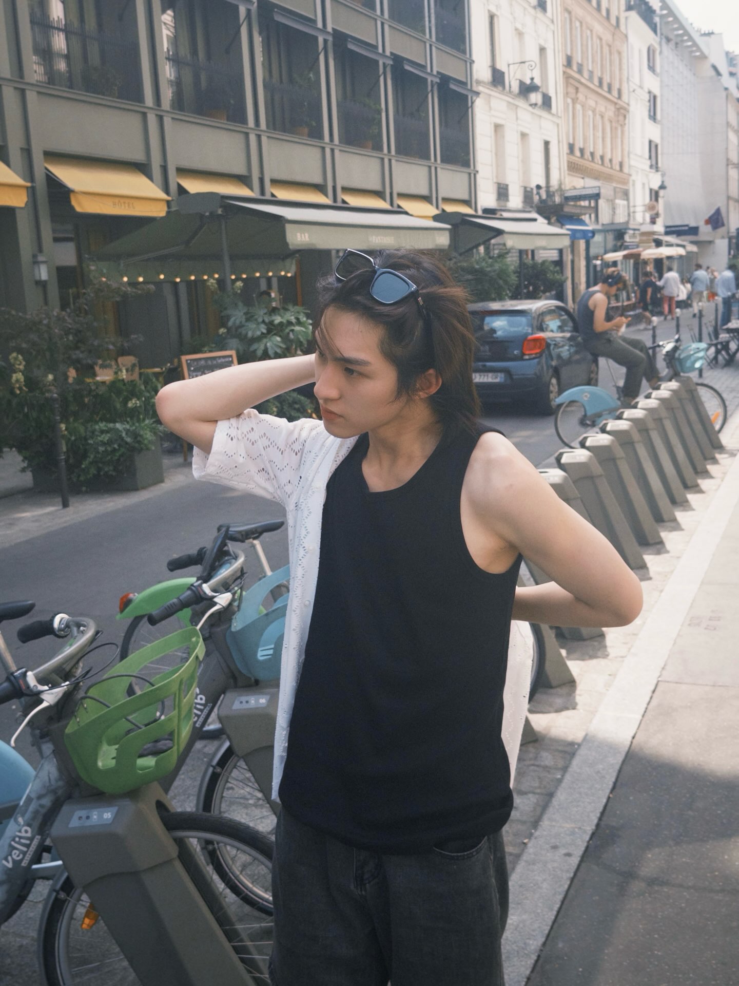 ก้อง - ก้องภพ จิโรจน์มนตรี