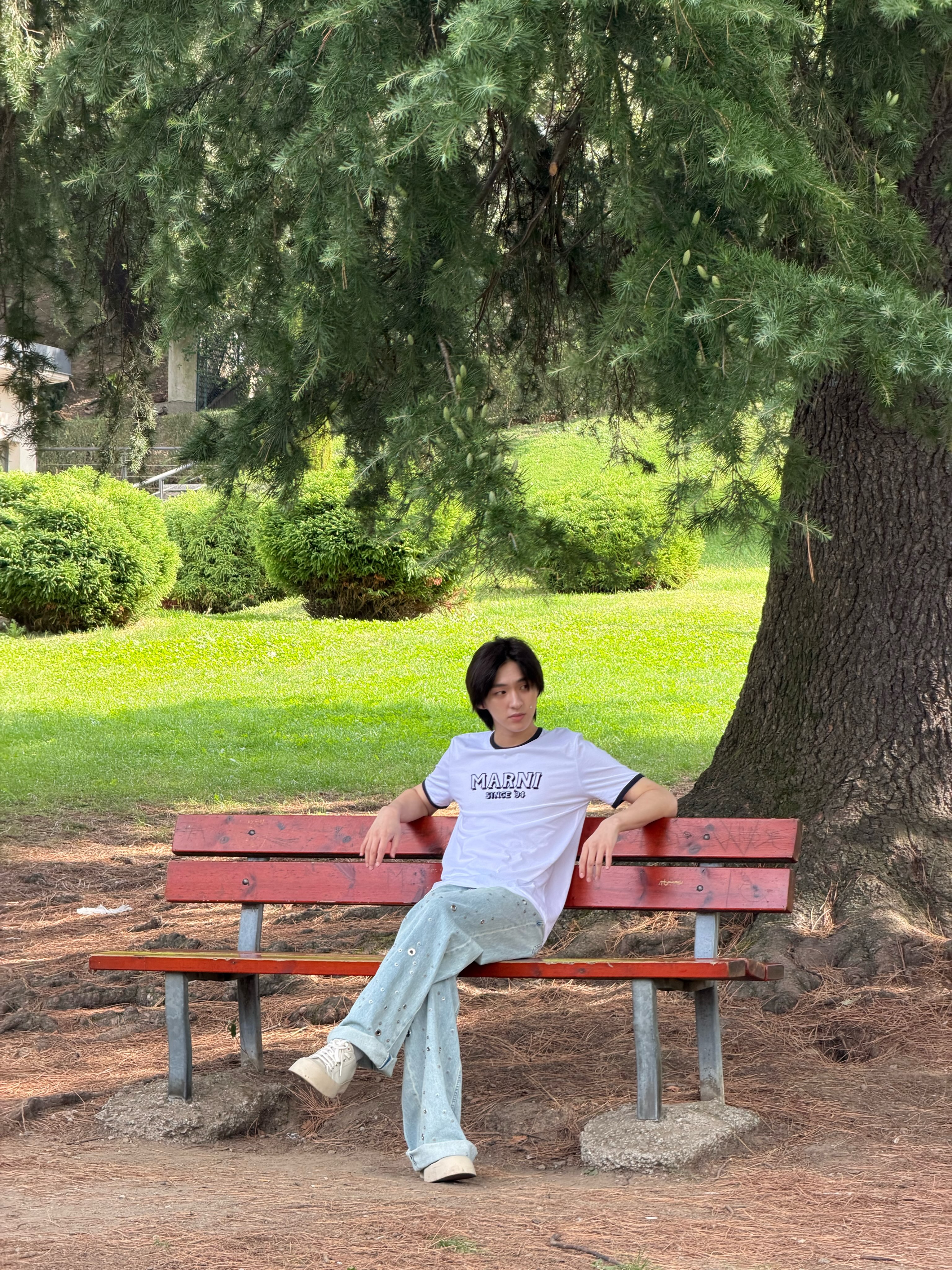 ก้อง - ก้องภพ จิโรจน์มนตรี