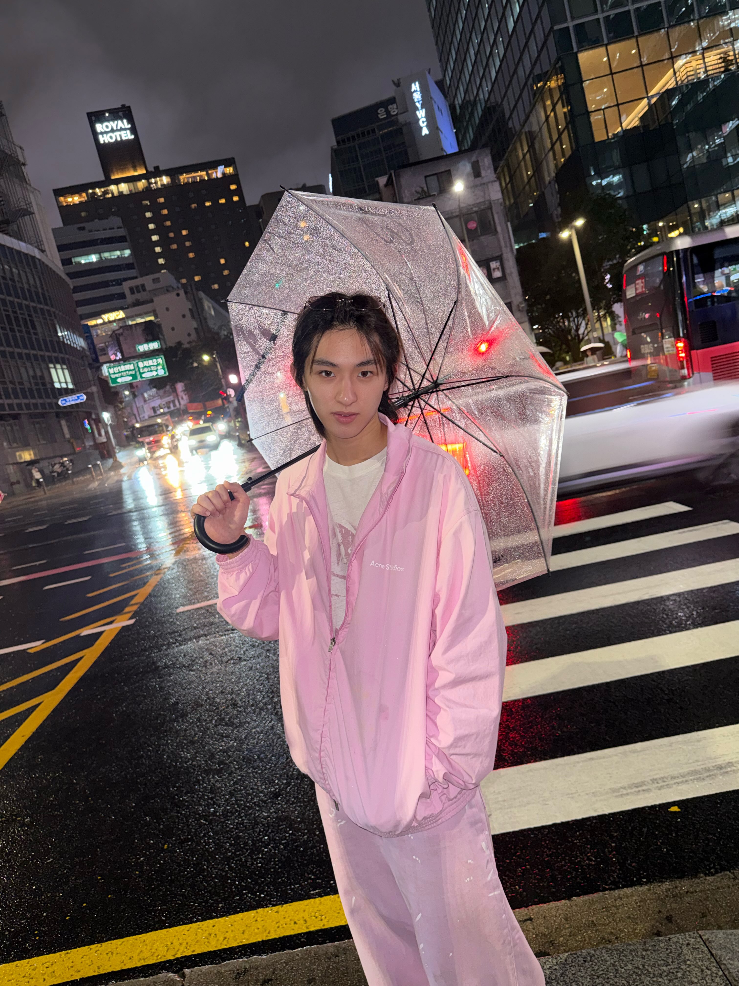 ก้อง - ก้องภพ จิโรจน์มนตรี
