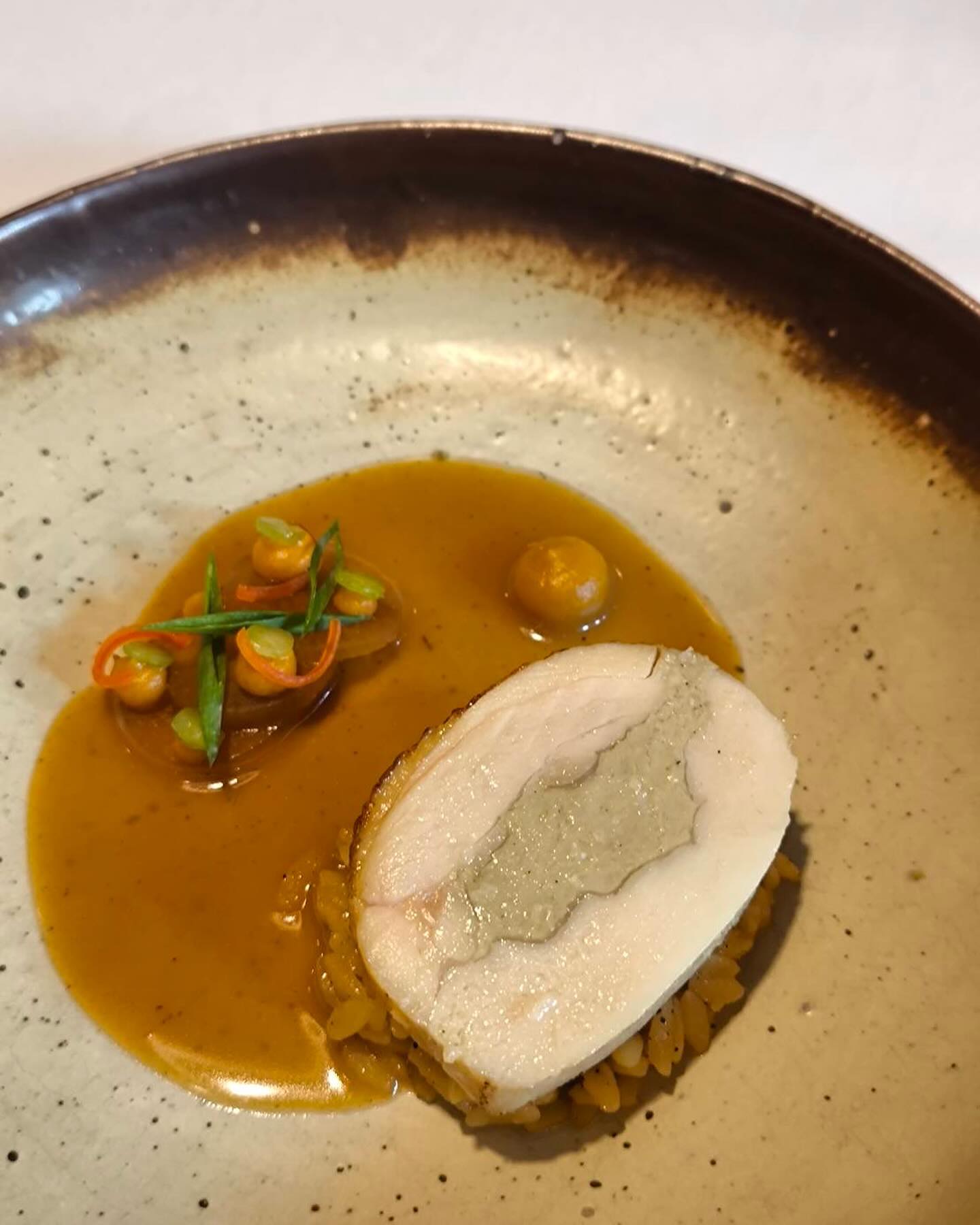 จ๋า - ณัฐฐาวีรนุช ทองมี