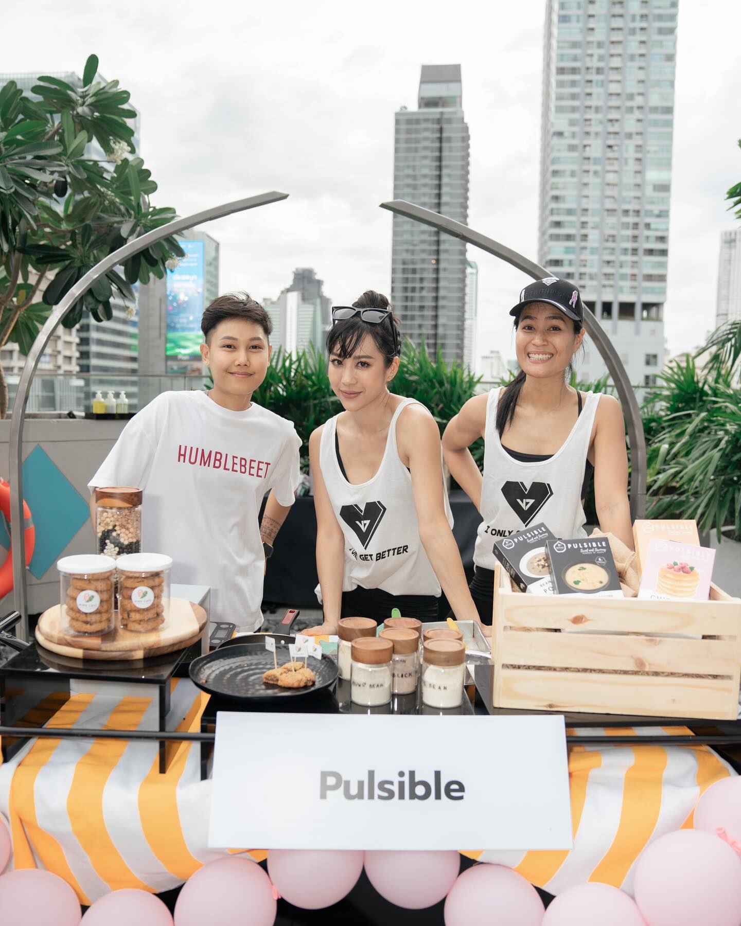 จ๋า - ณัฐฐาวีรนุช ทองมี