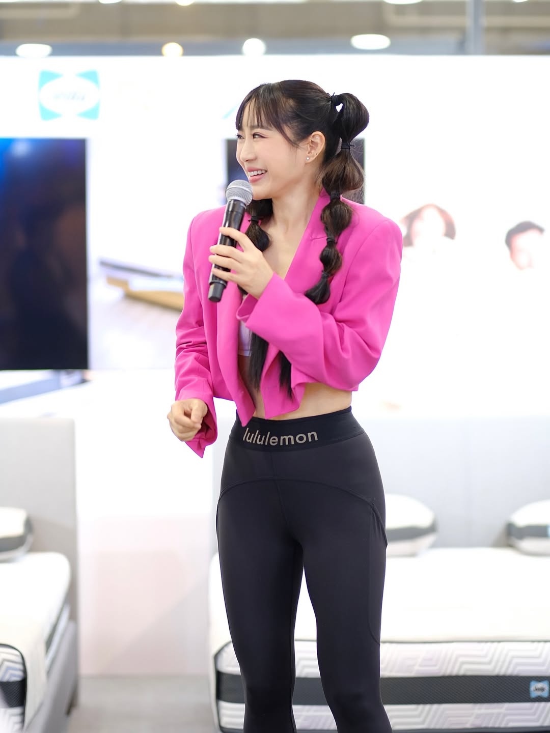 จ๋า - ณัฐฐาวีรนุช ทองมี