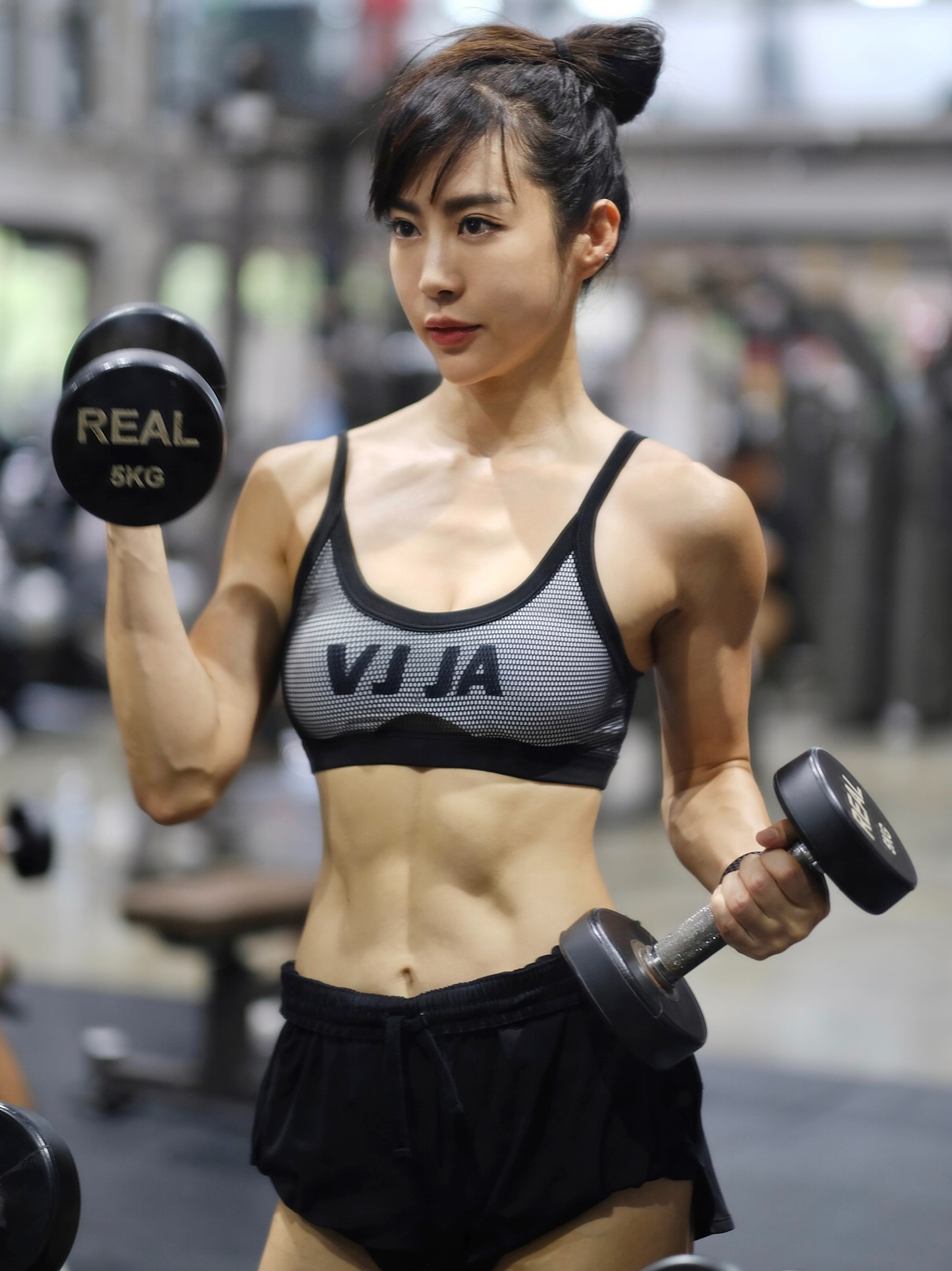 จ๋า - ณัฐฐาวีรนุช ทองมี