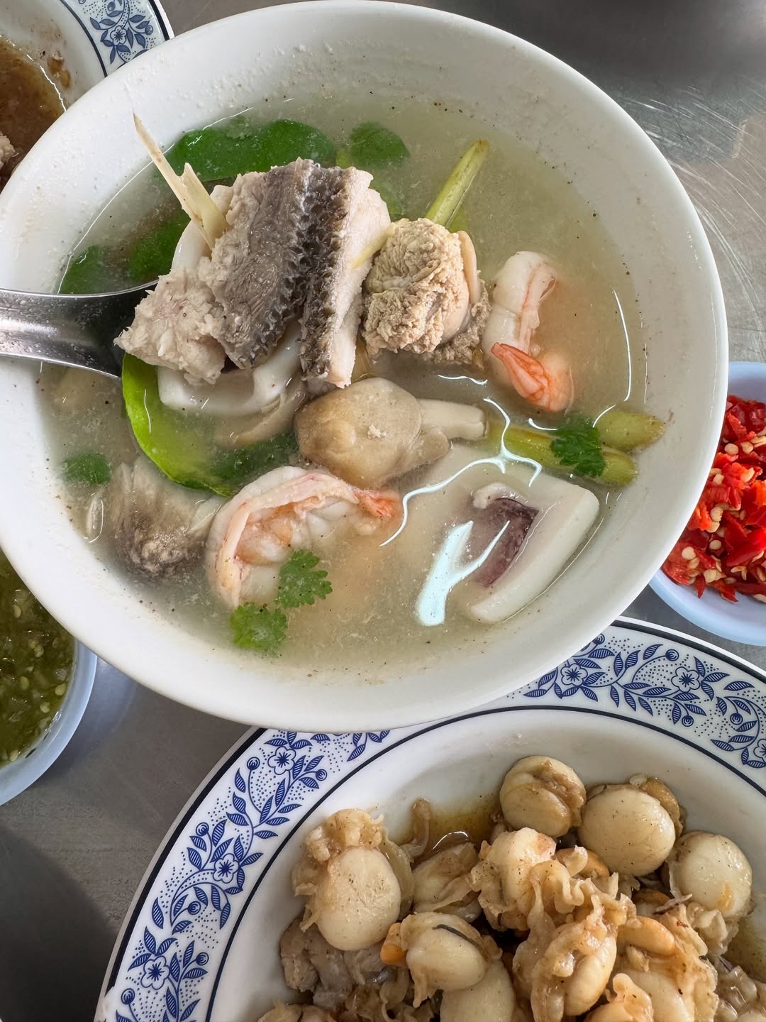 จ๋า - ณัฐฐาวีรนุช ทองมี