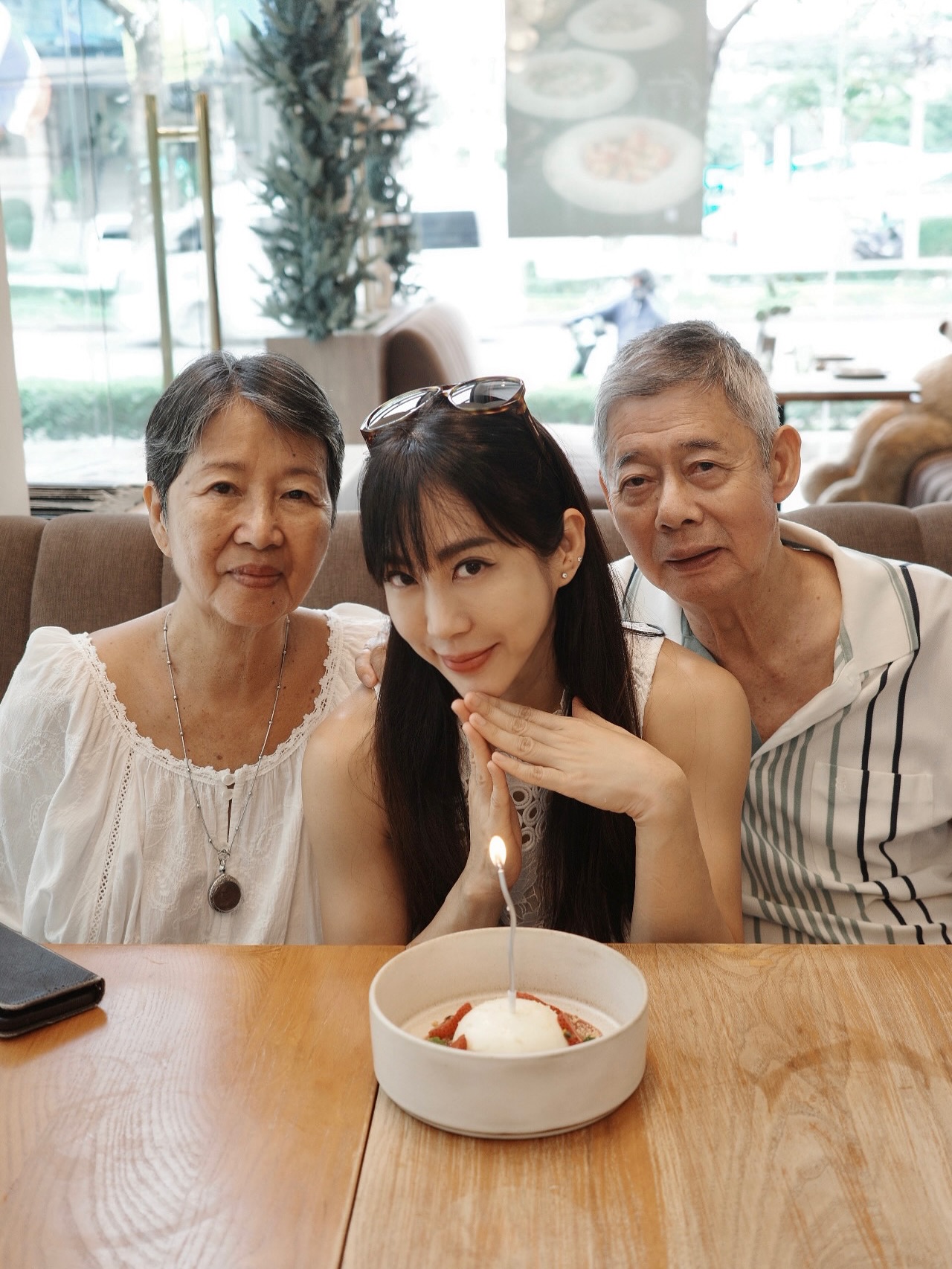 จ๋า - ณัฐฐาวีรนุช ทองมี