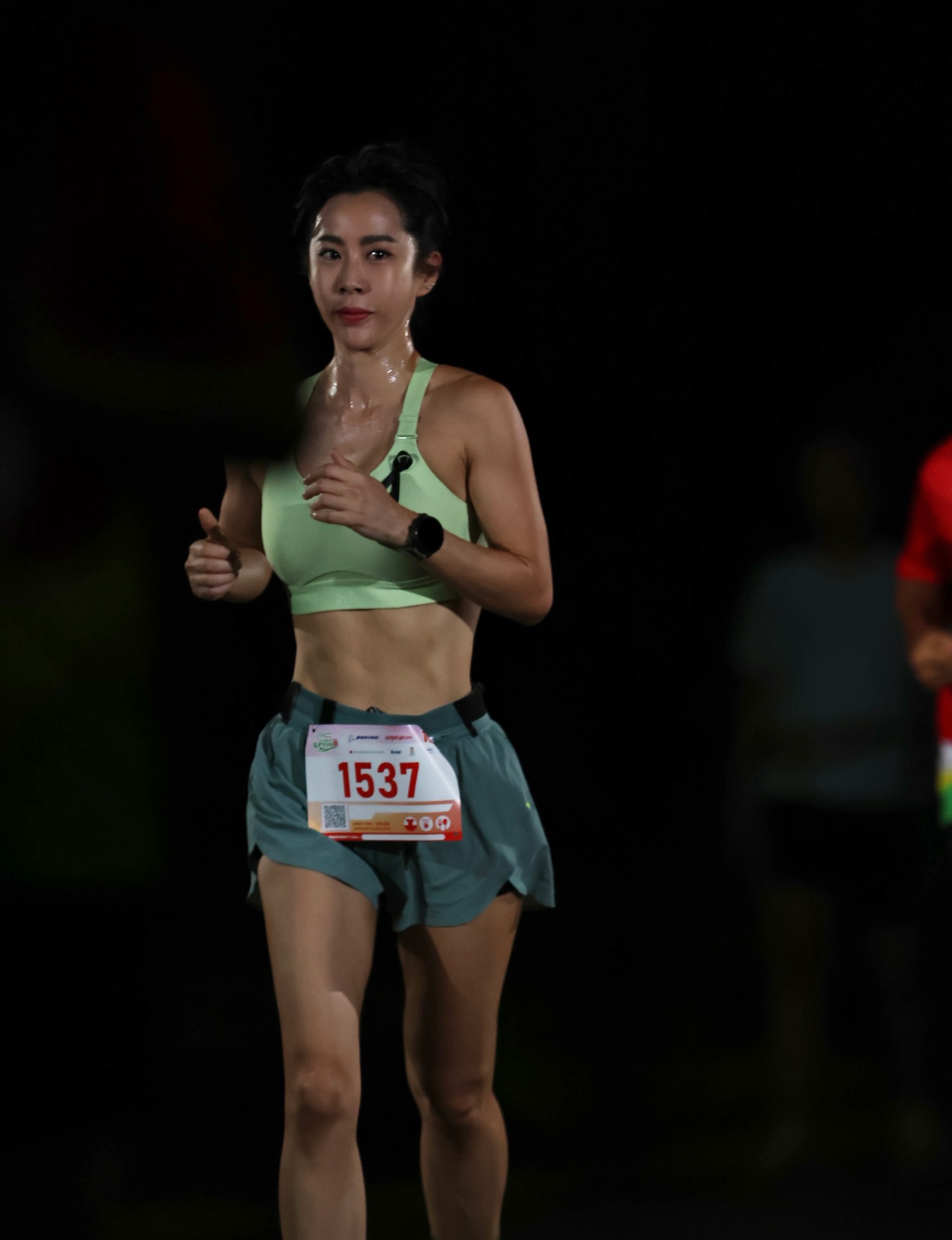 จ๋า - ณัฐฐาวีรนุช ทองมี