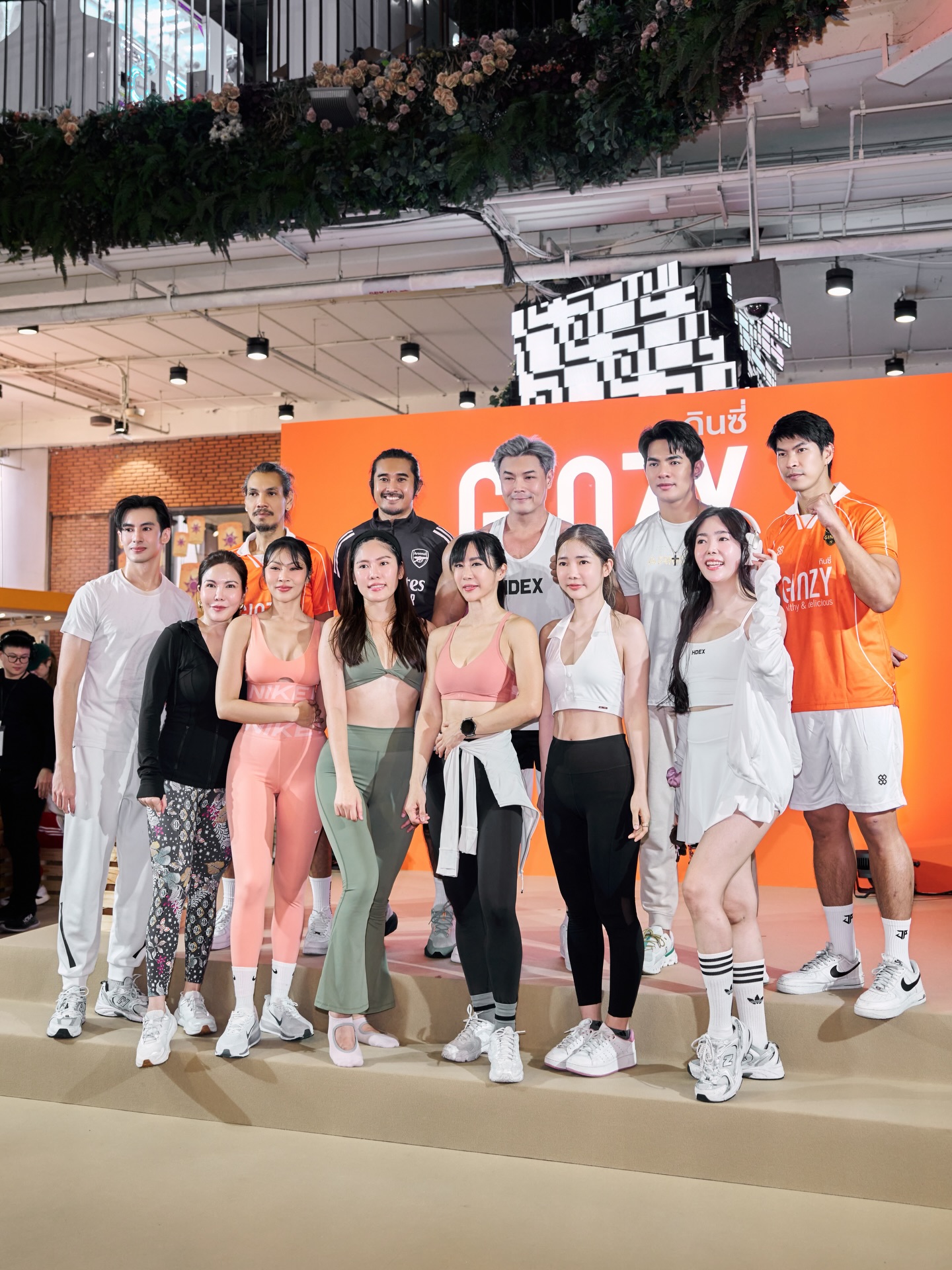 จ๋า - ณัฐฐาวีรนุช ทองมี