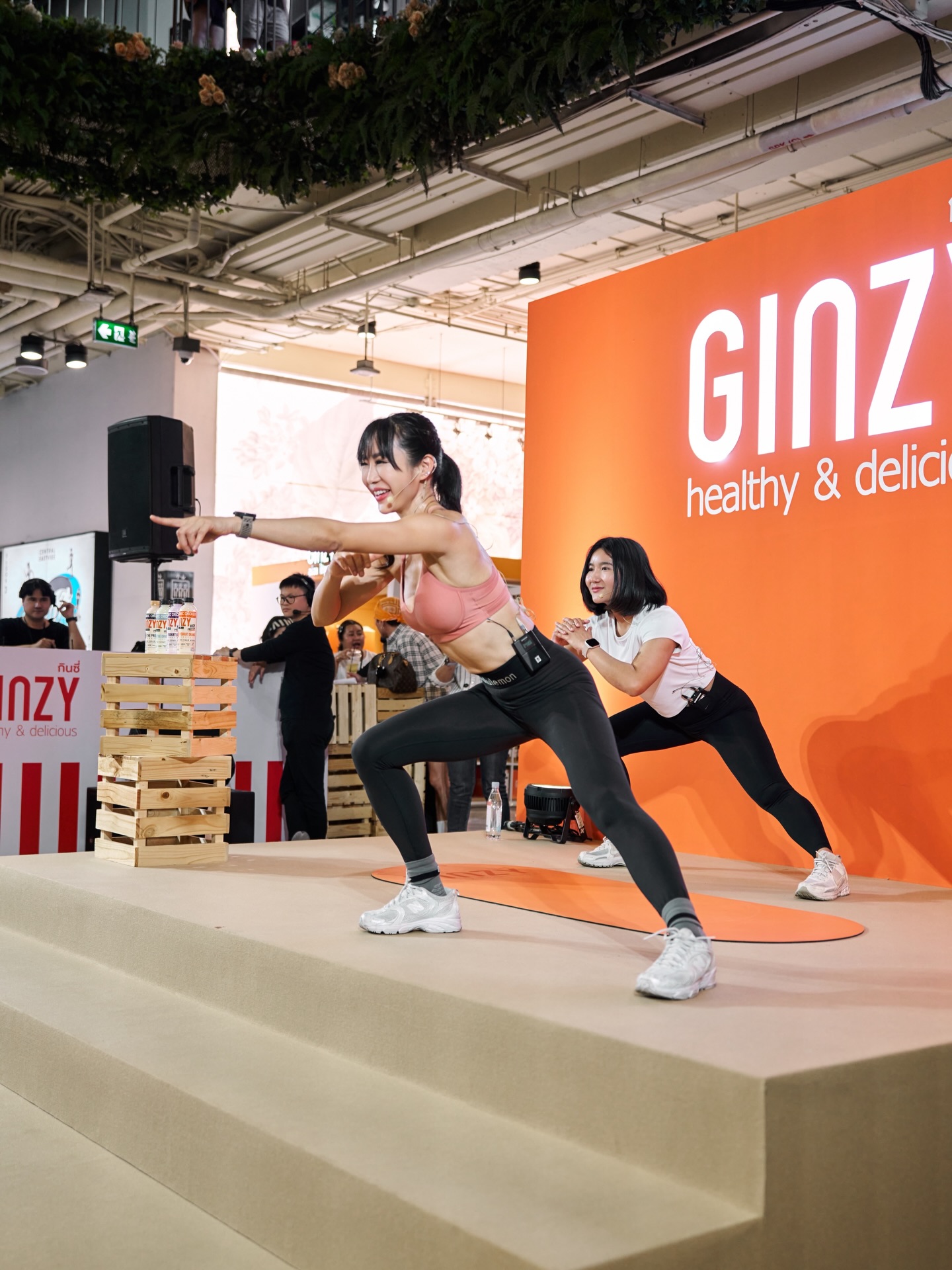 จ๋า - ณัฐฐาวีรนุช ทองมี