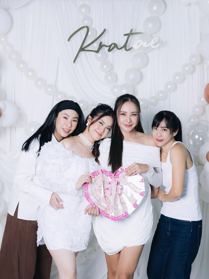 จ๋า - ณัฐฐาวีรนุช ทองมี