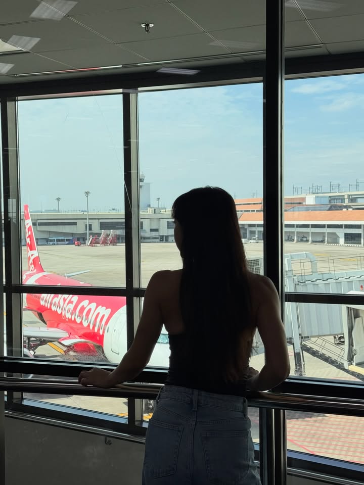 จ๋า - ณัฐฐาวีรนุช ทองมี