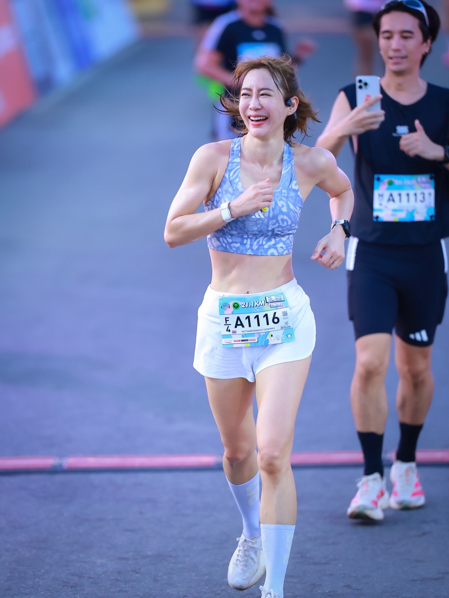 จ๋า - ณัฐฐาวีรนุช ทองมี