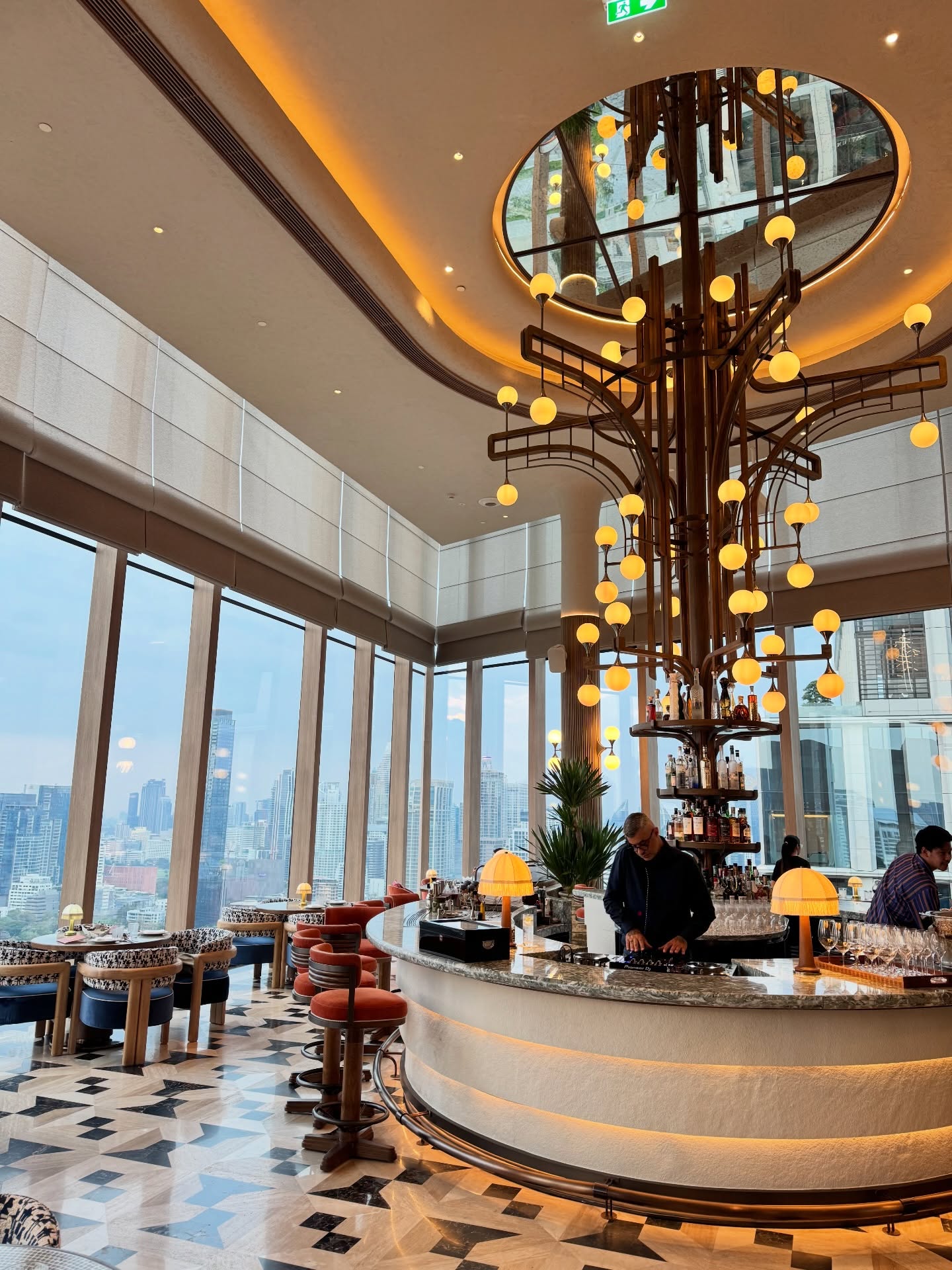 จ๋า - ณัฐฐาวีรนุช ทองมี