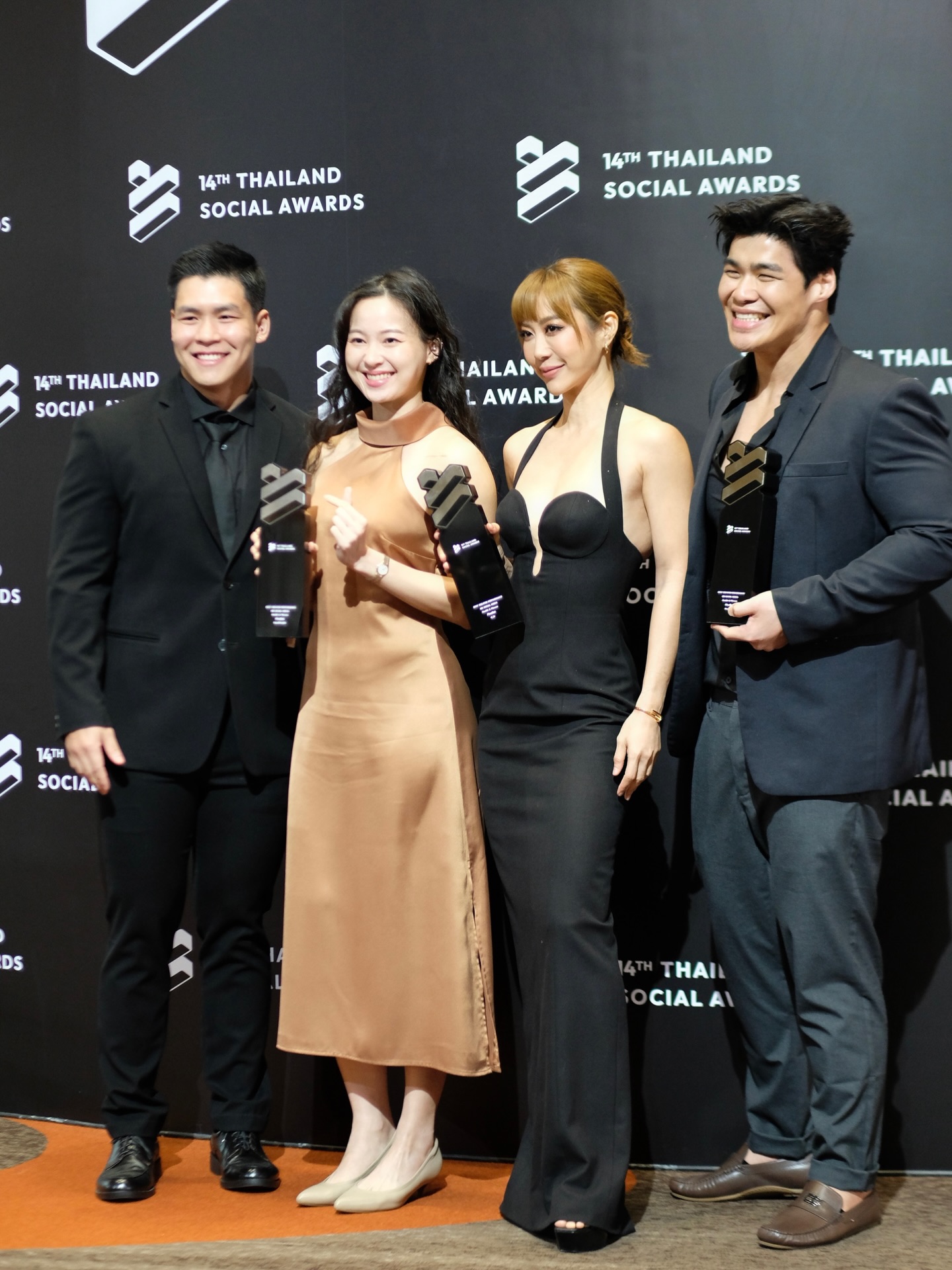 จ๋า - ณัฐฐาวีรนุช ทองมี