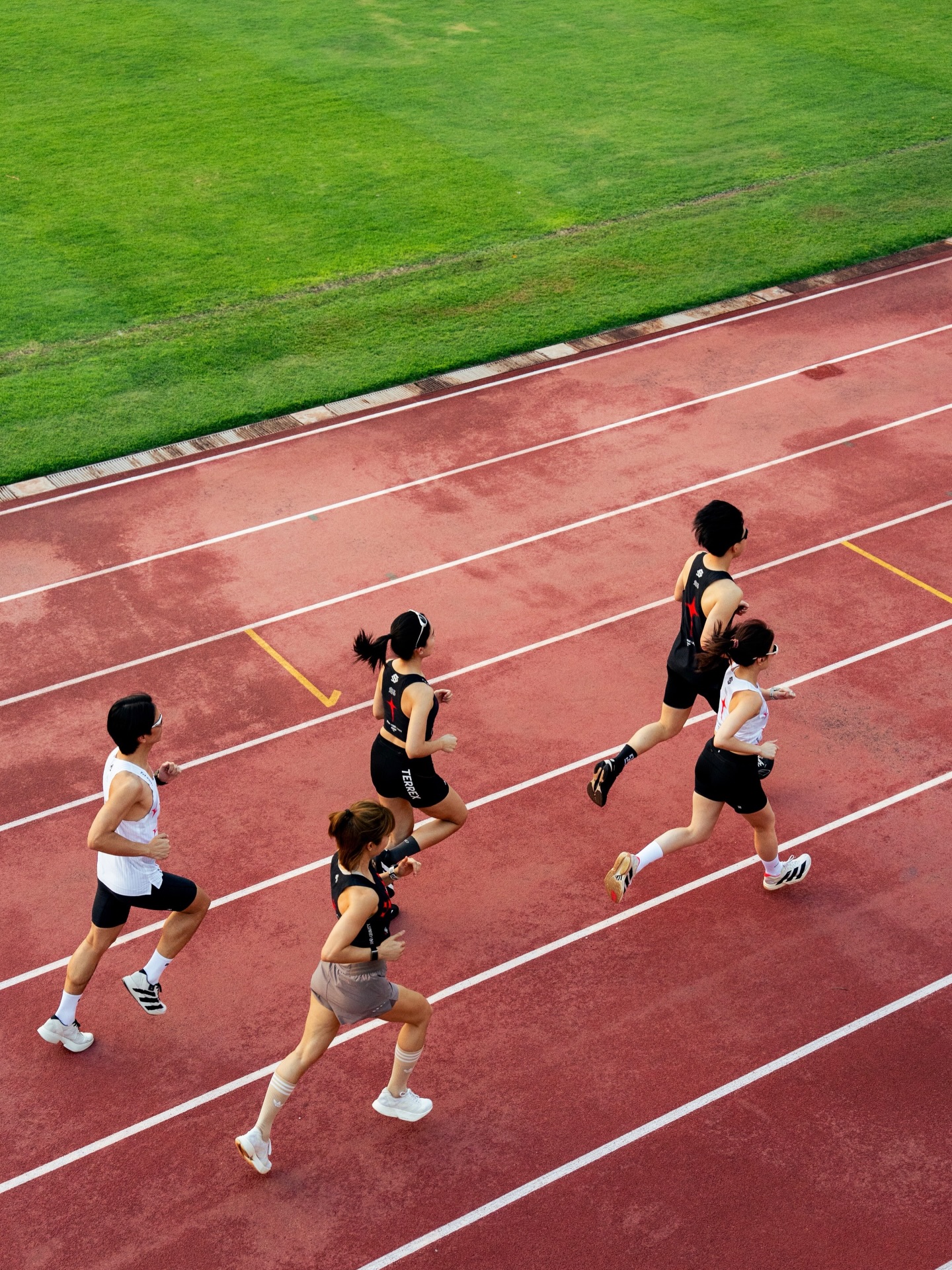 จ๋า - ณัฐฐาวีรนุช ทองมี