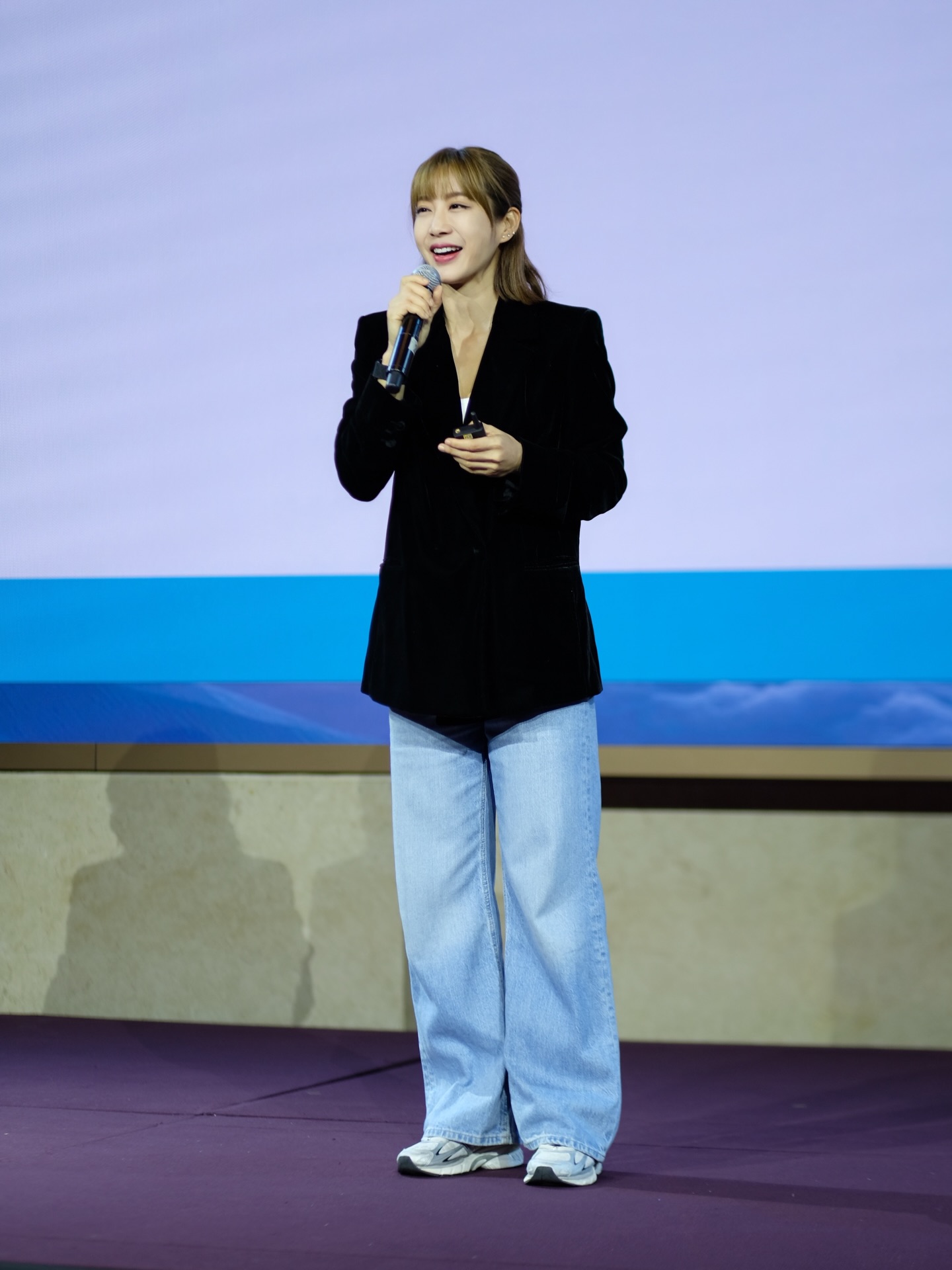 จ๋า - ณัฐฐาวีรนุช ทองมี