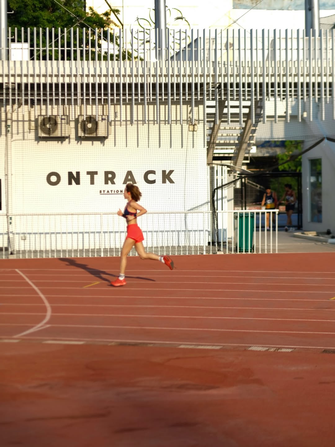 จ๋า - ณัฐฐาวีรนุช ทองมี