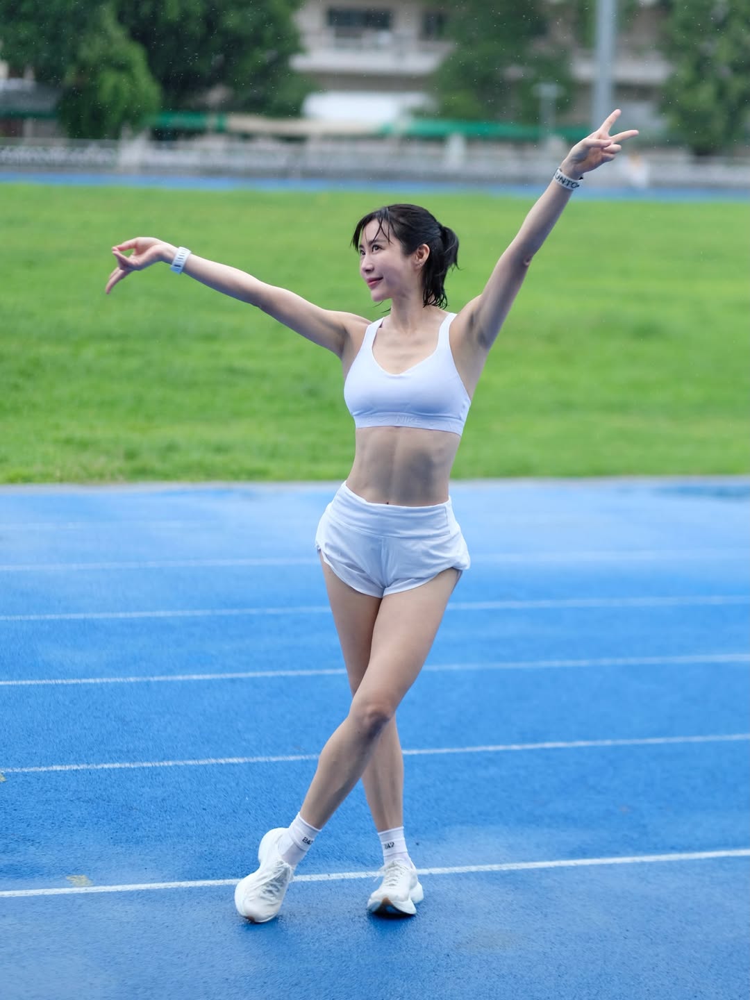 จ๋า - ณัฐฐาวีรนุช ทองมี