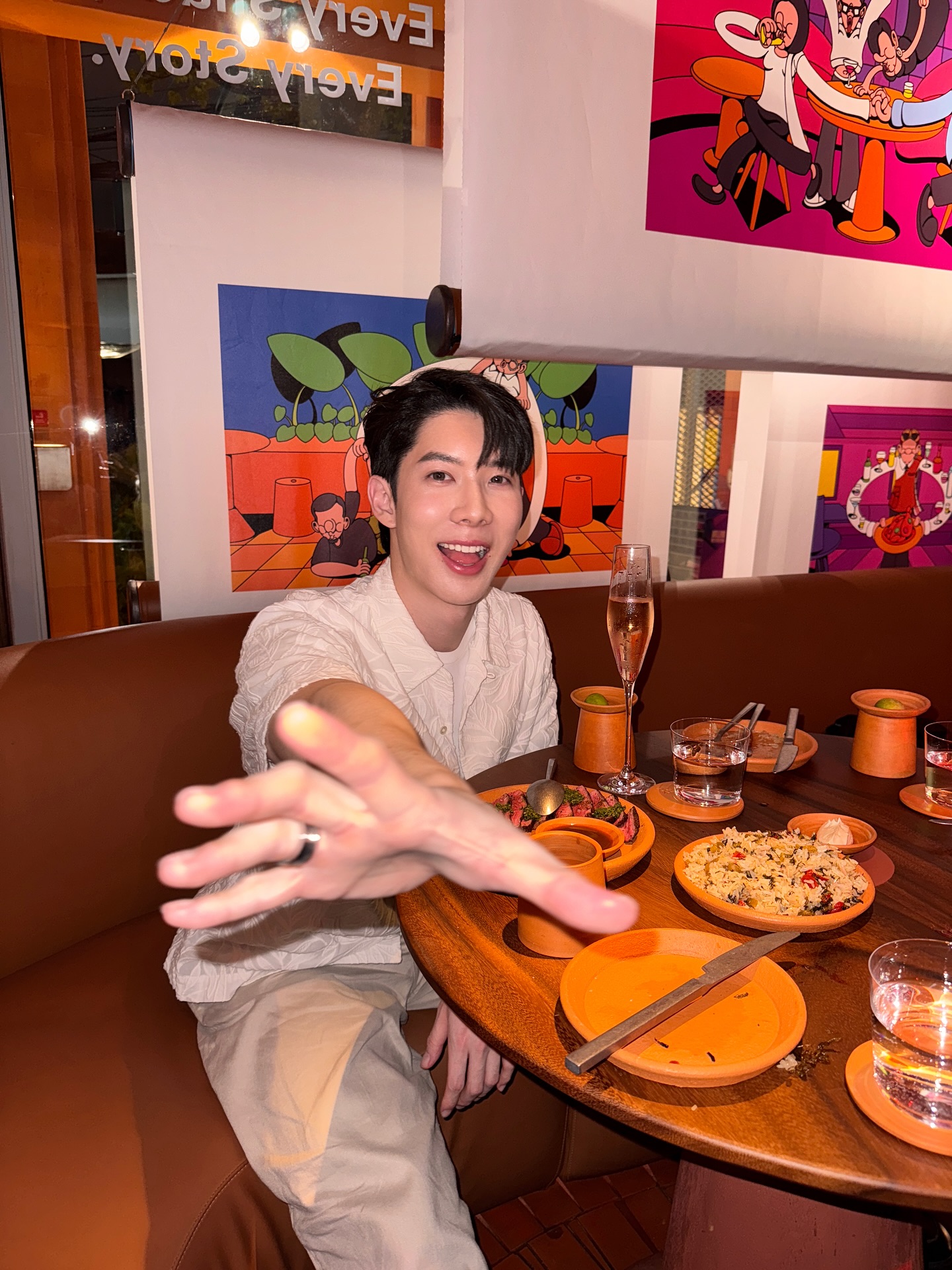 โจ - กวินพัฒน์ ธนาหิรัญศิลป์