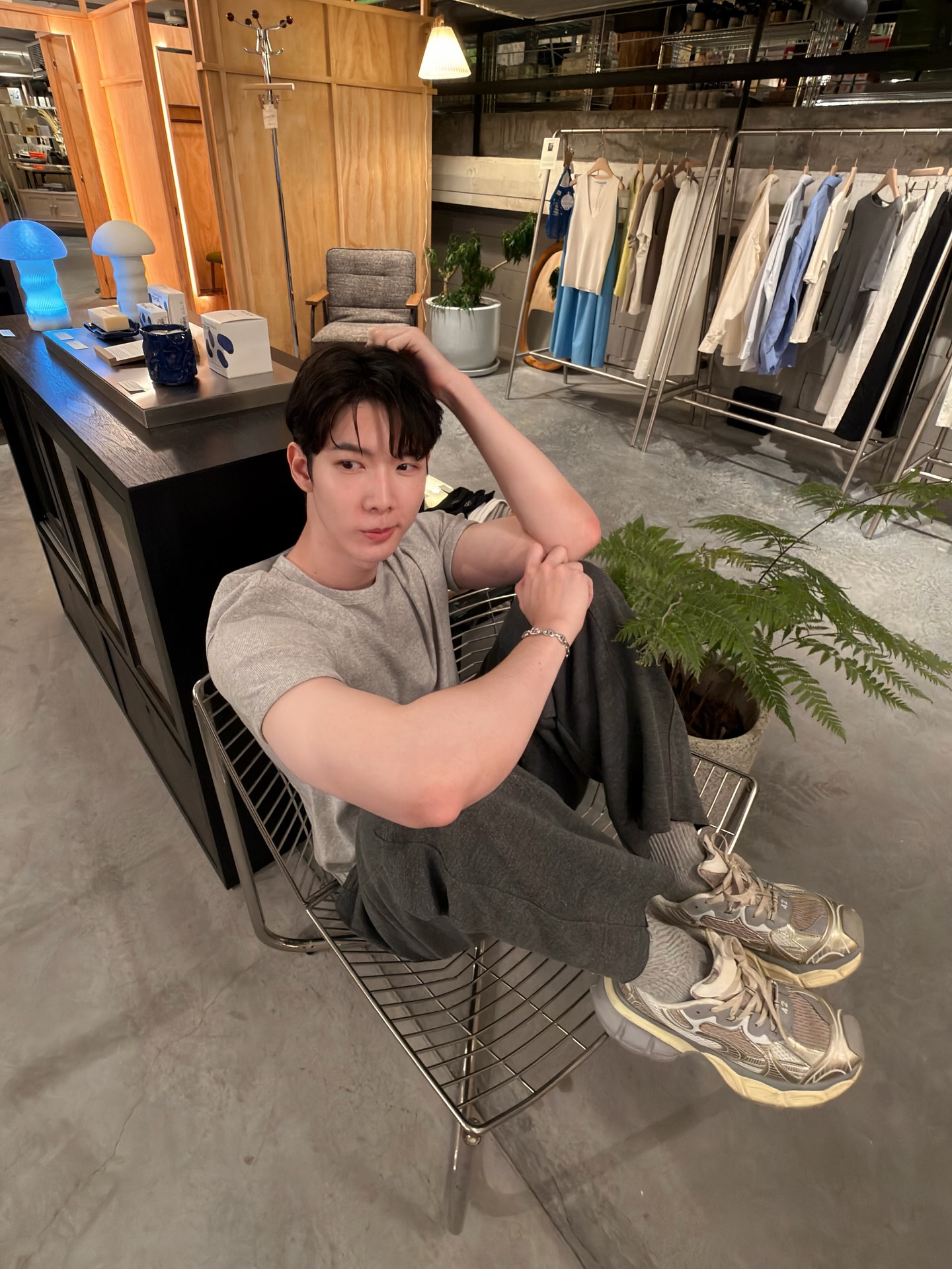 โจ - กวินพัฒน์ ธนาหิรัญศิลป์