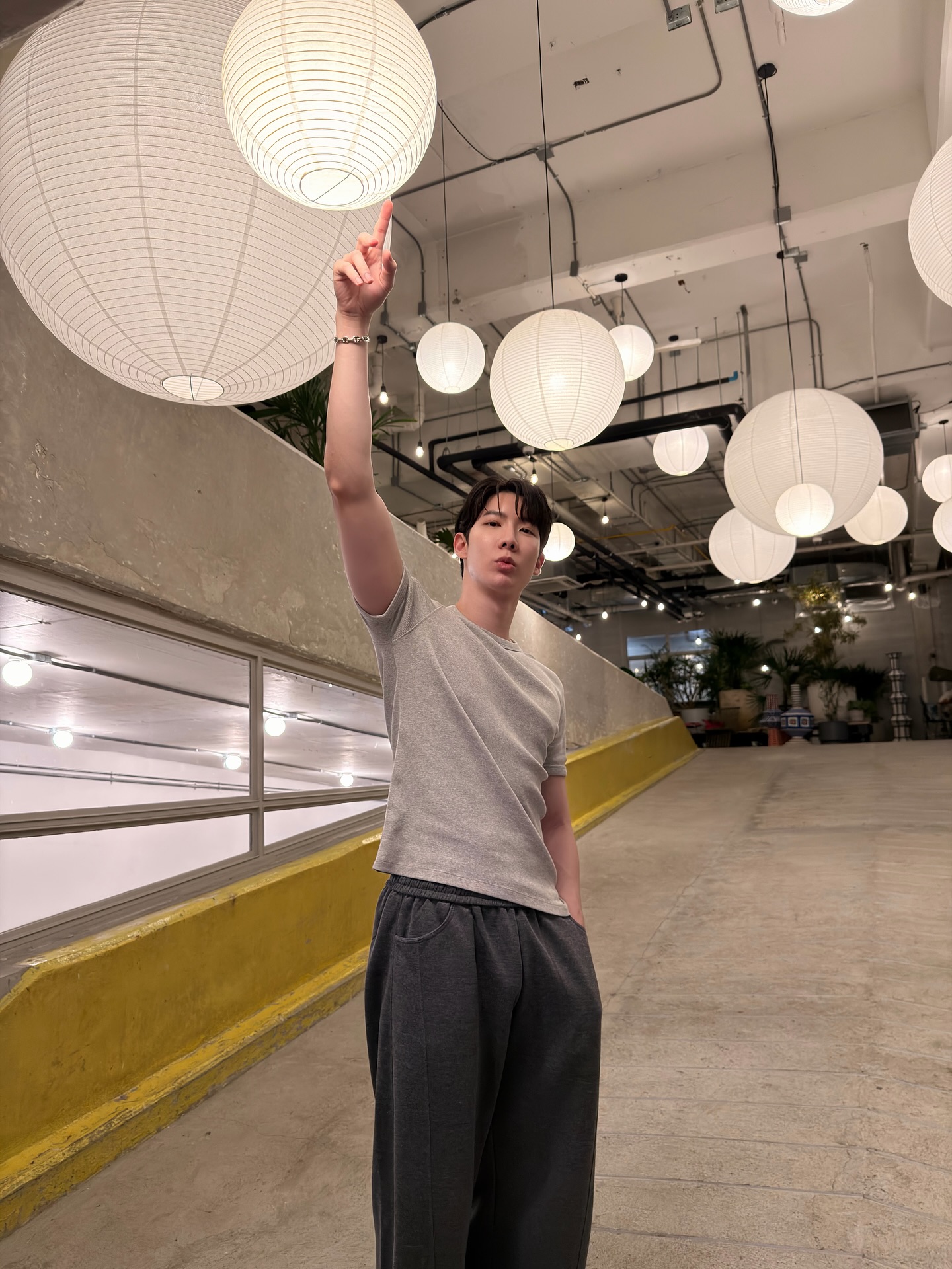 โจ - กวินพัฒน์ ธนาหิรัญศิลป์