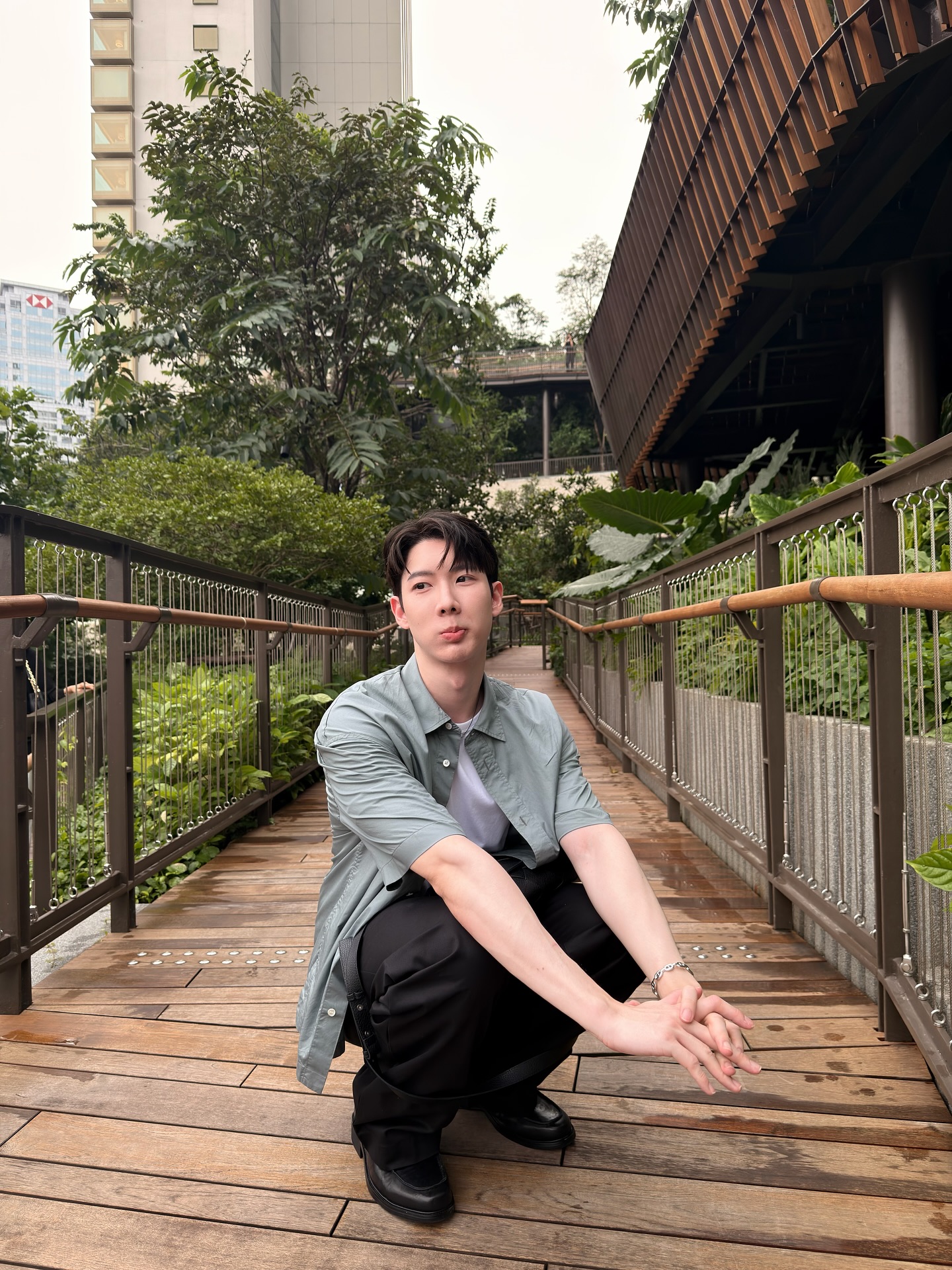 โจ - กวินพัฒน์ ธนาหิรัญศิลป์