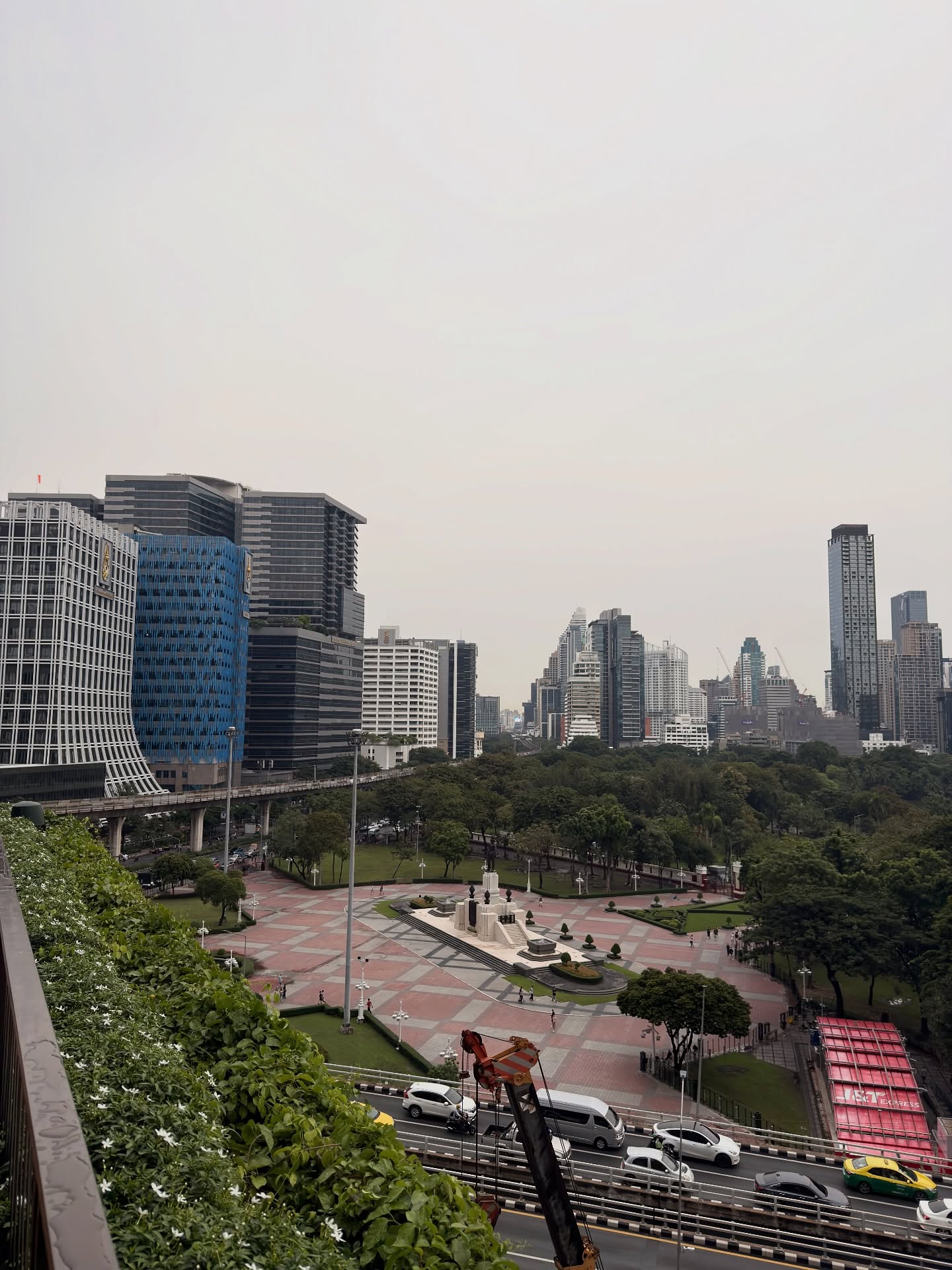 โจ - กวินพัฒน์ ธนาหิรัญศิลป์