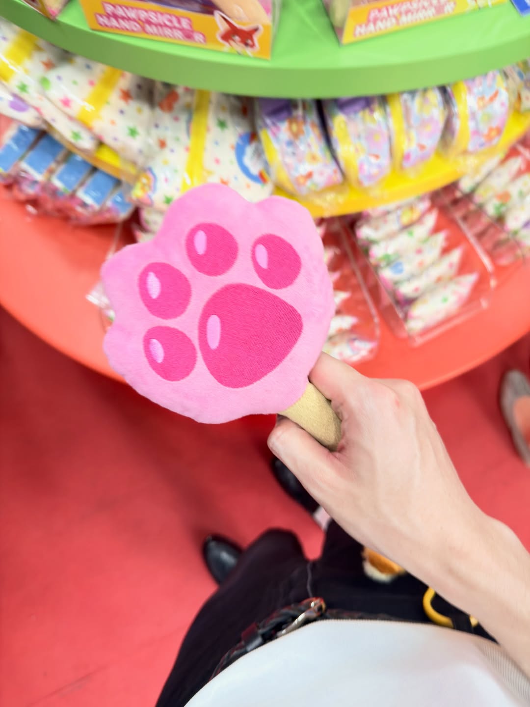 โจ - กวินพัฒน์ ธนาหิรัญศิลป์