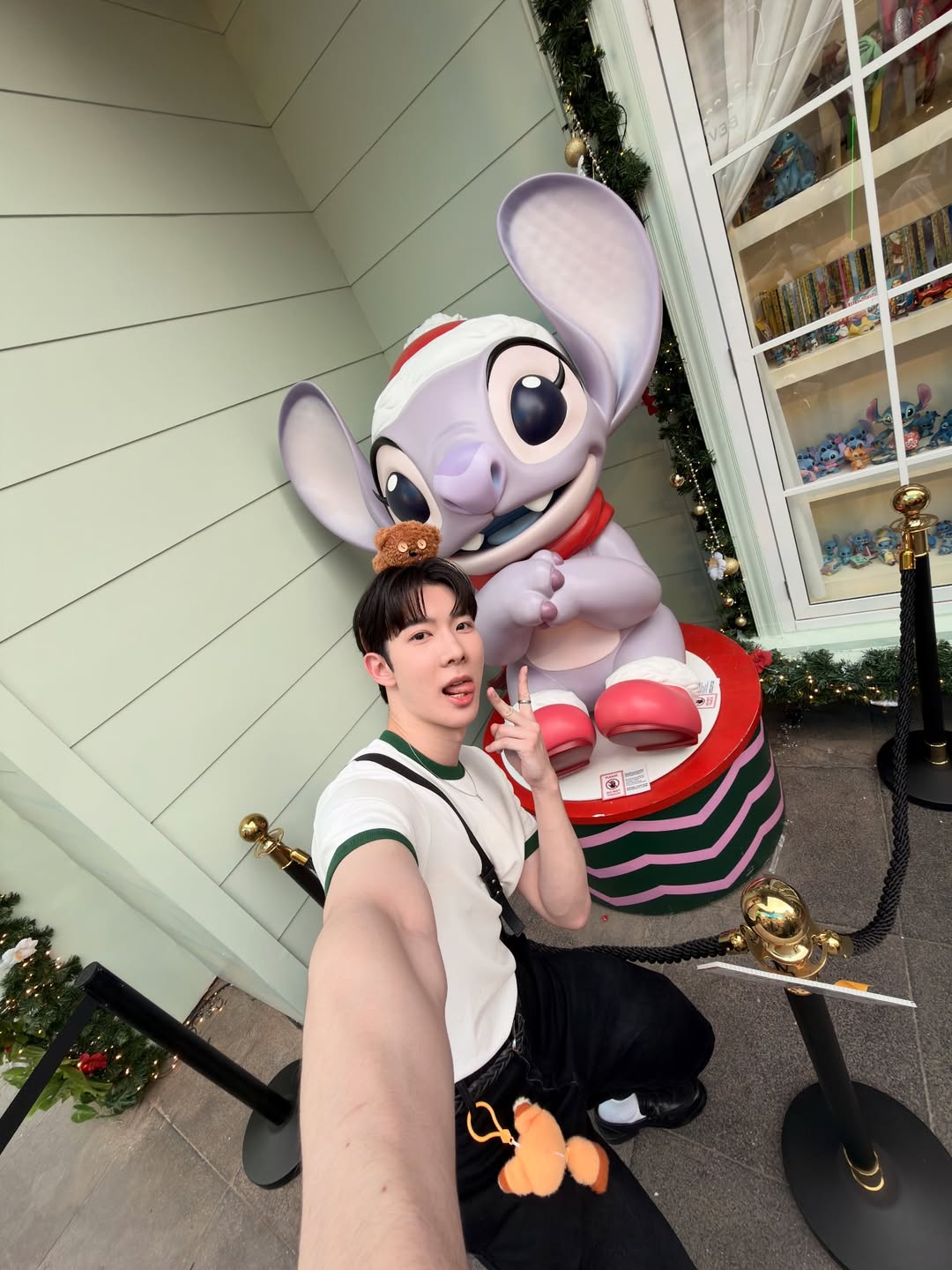 โจ - กวินพัฒน์ ธนาหิรัญศิลป์