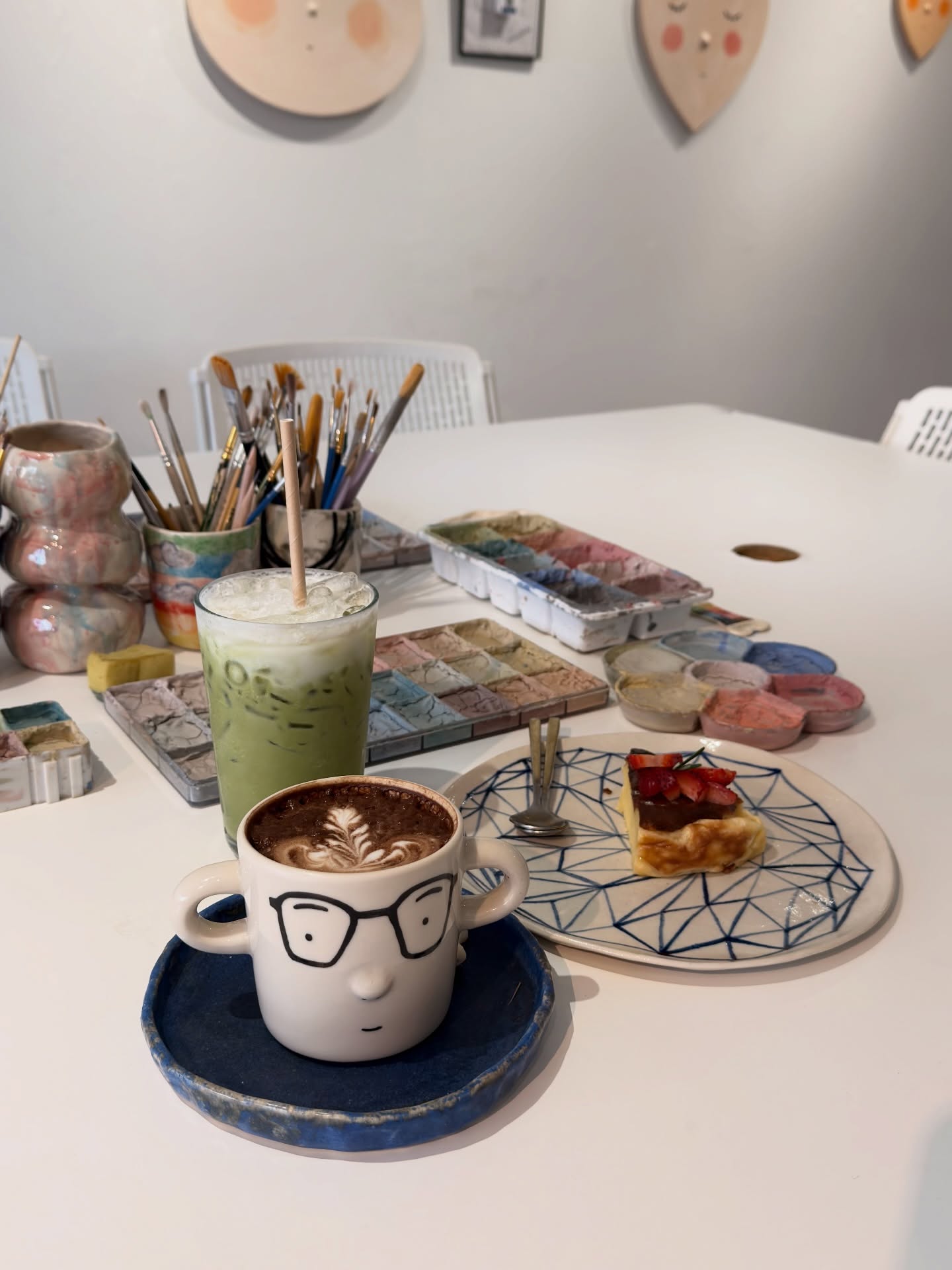 โจ - กวินพัฒน์ ธนาหิรัญศิลป์