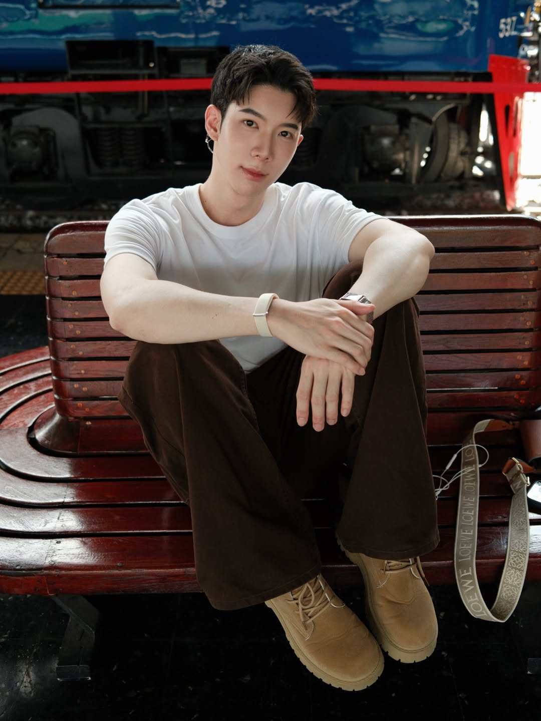 โจ - กวินพัฒน์ ธนาหิรัญศิลป์