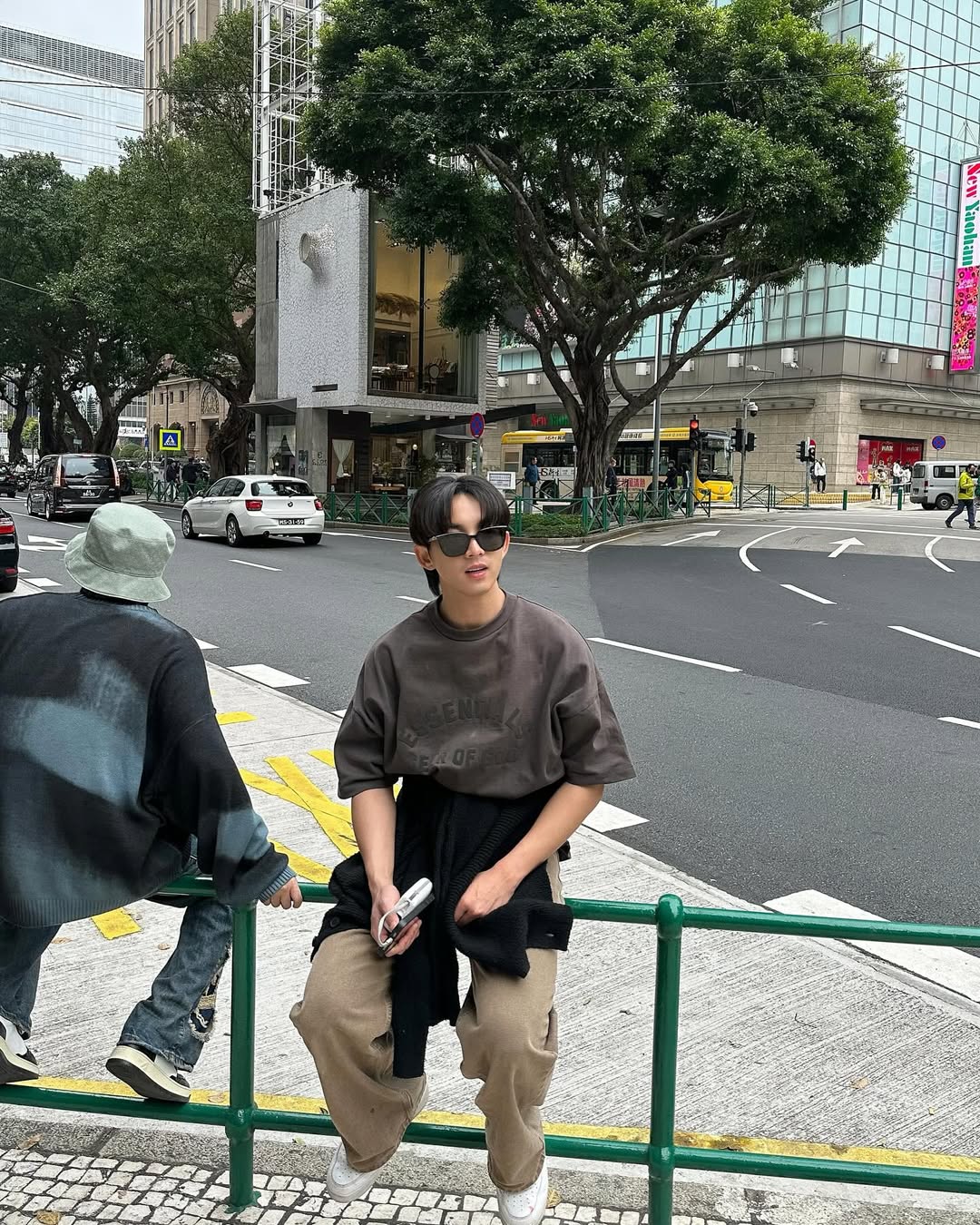 กาฟิวส์ - พันธุ์ธัช กันคำ