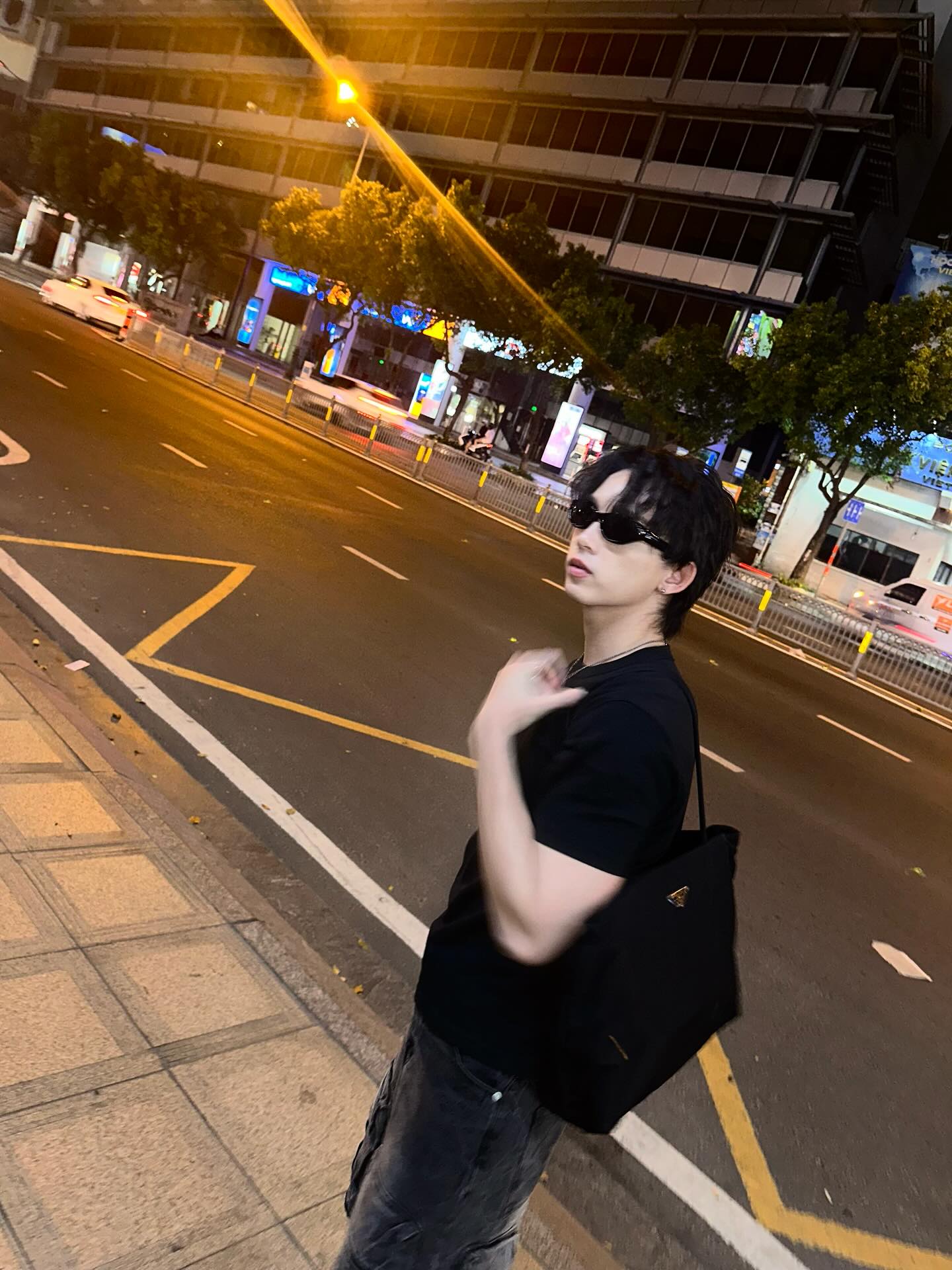 กาฟิวส์ - พันธุ์ธัช กันคำ