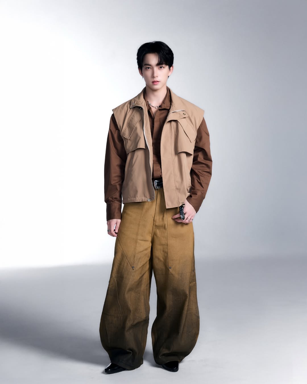 กาฟิวส์ - พันธุ์ธัช กันคำ