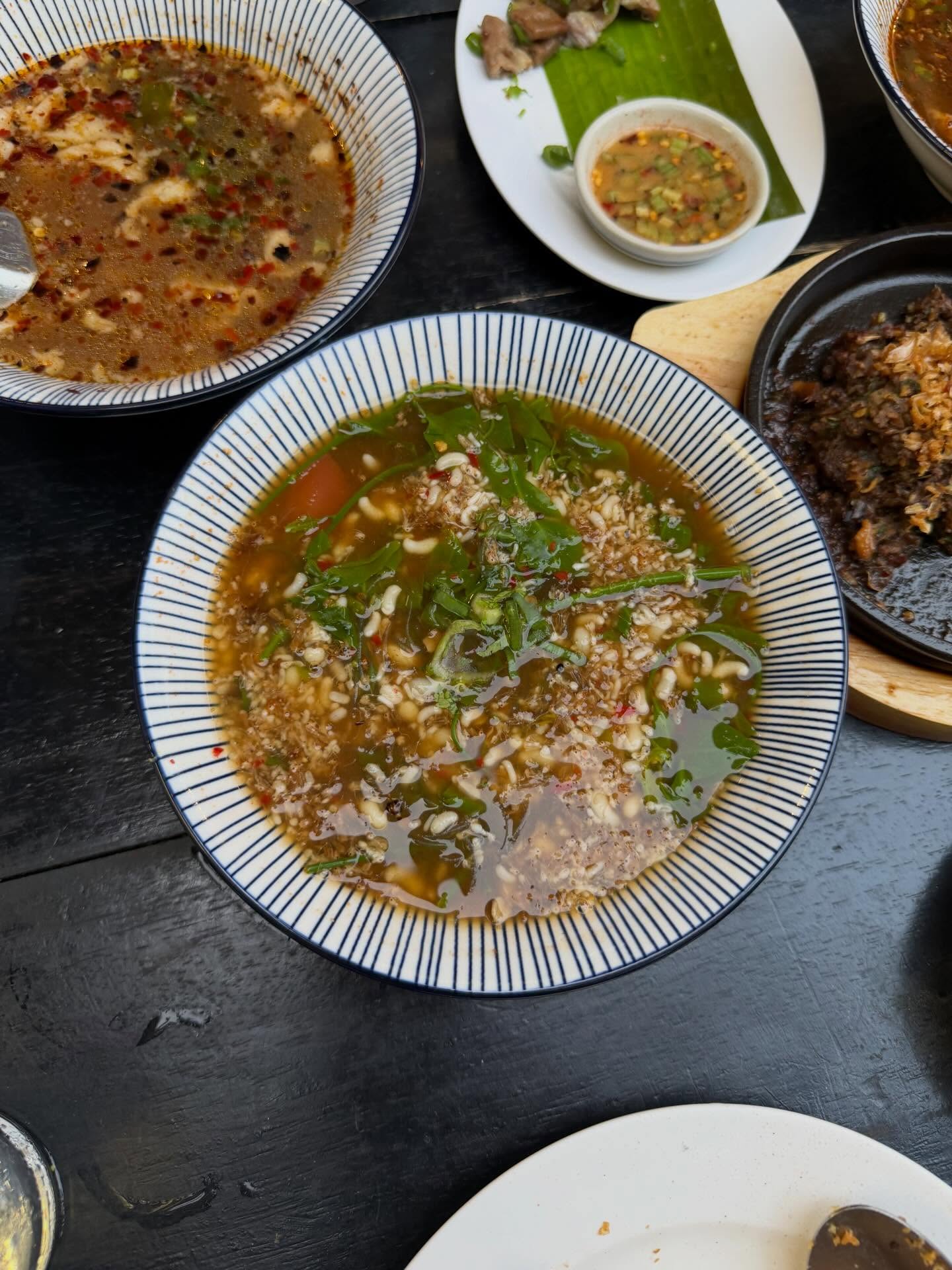 กาฟิวส์ - พันธุ์ธัช กันคำ