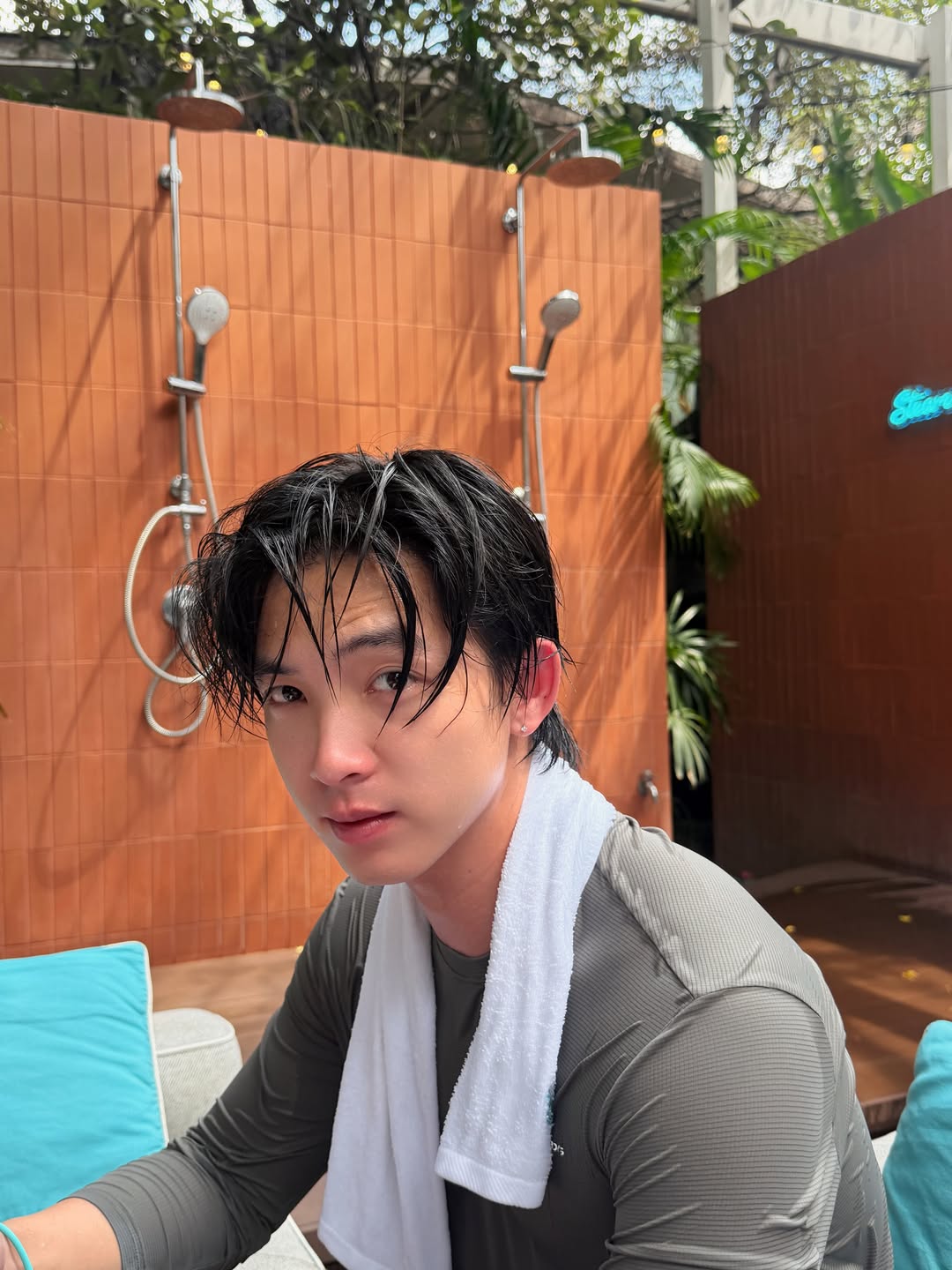 กาฟิวส์ - พันธุ์ธัช กันคำ