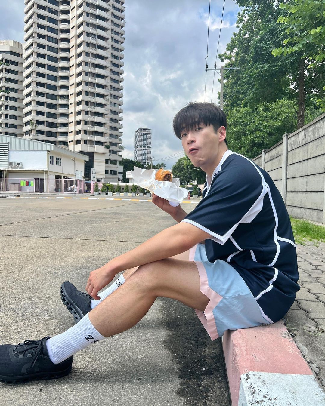 อาเล็ก - ธีรเดช เมธาวรายุทธ