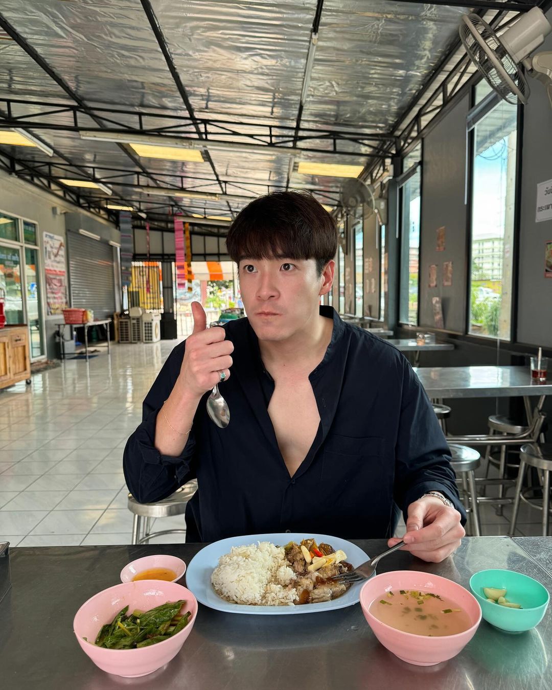 อาเล็ก - ธีรเดช เมธาวรายุทธ