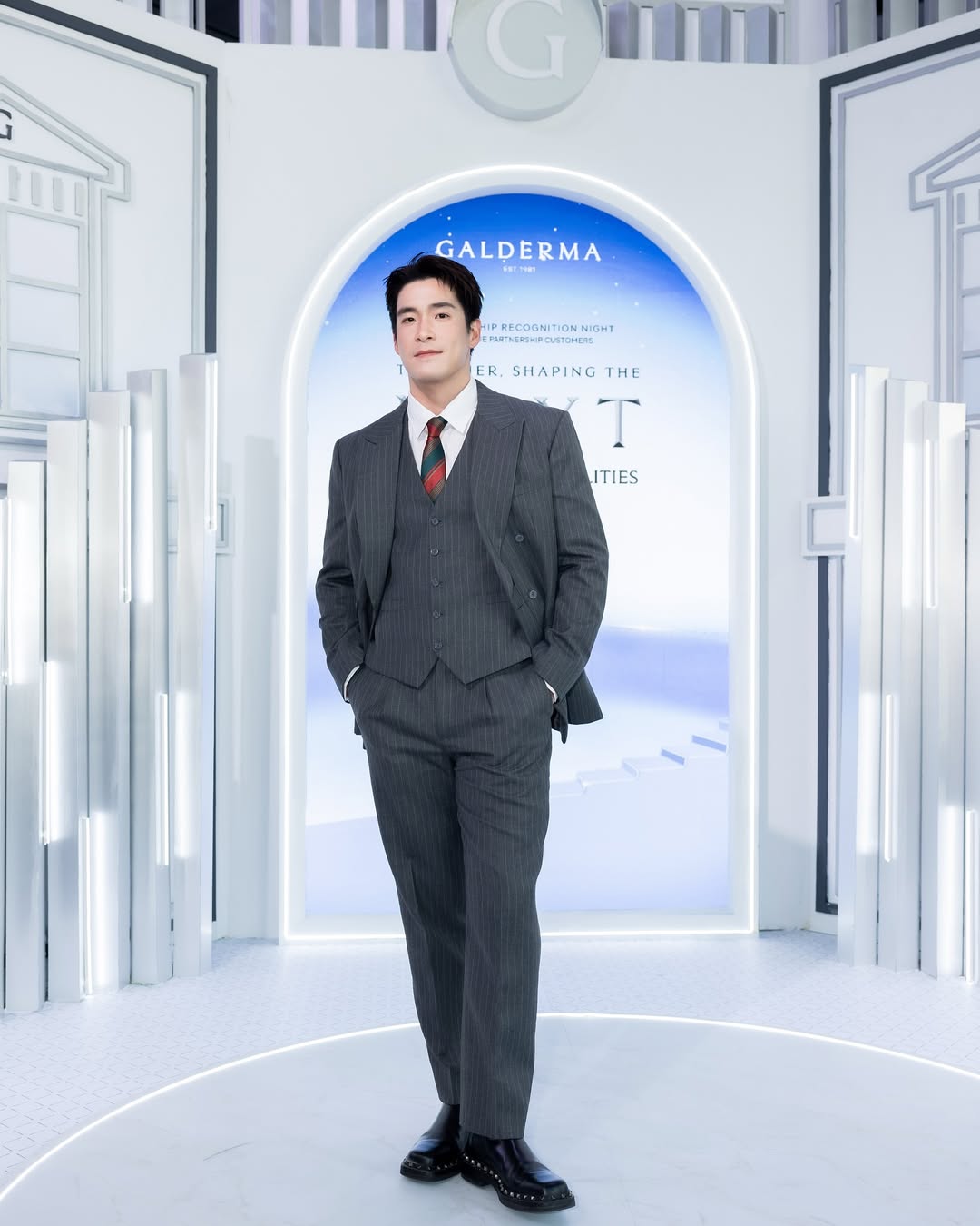 อาเล็ก - ธีรเดช เมธาวรายุทธ