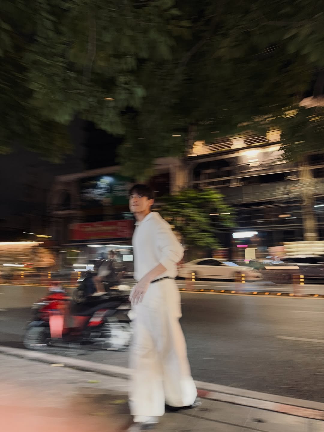 อาเล็ก - ธีรเดช เมธาวรายุทธ
