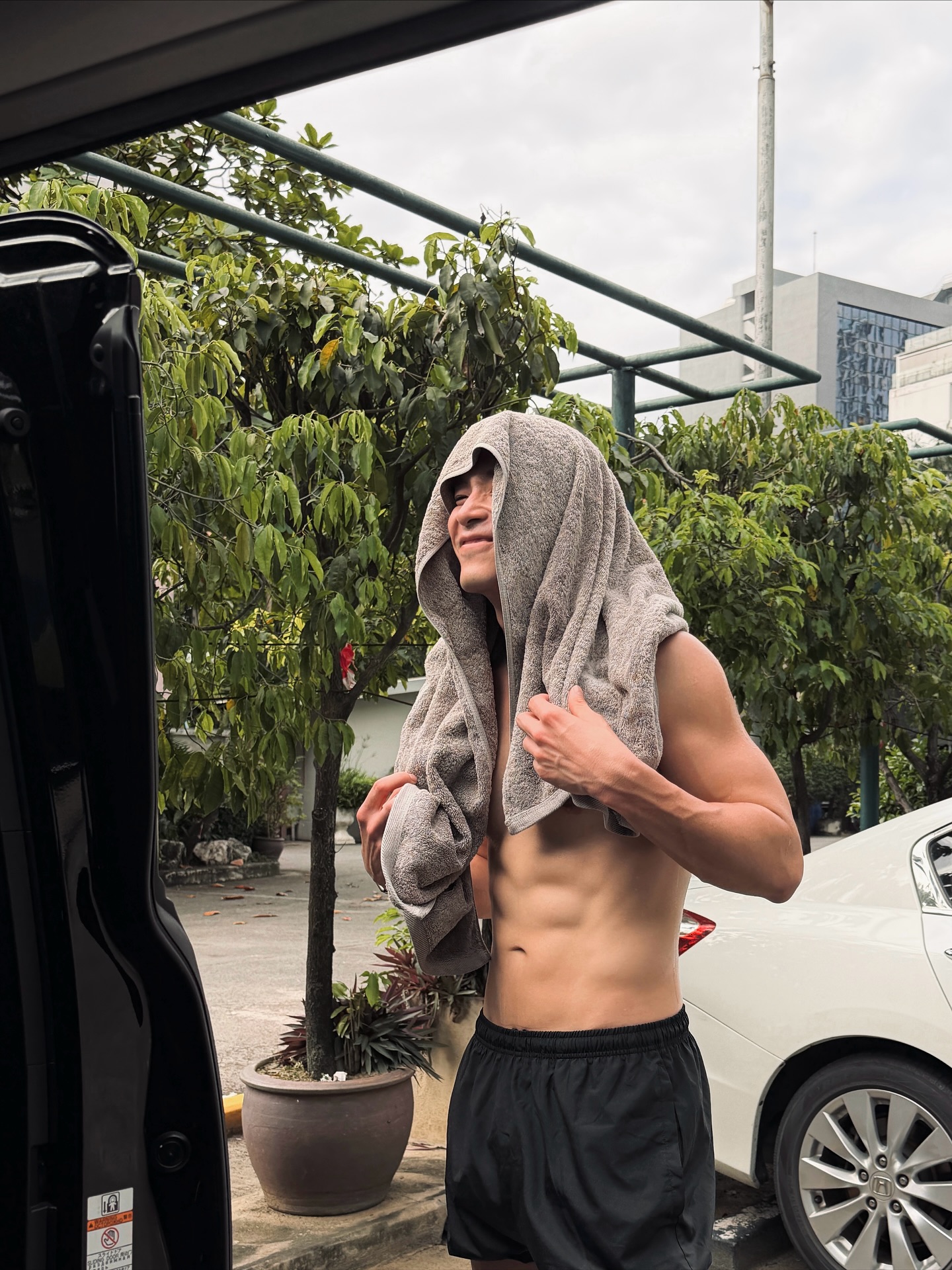 อาเล็ก - ธีรเดช เมธาวรายุทธ