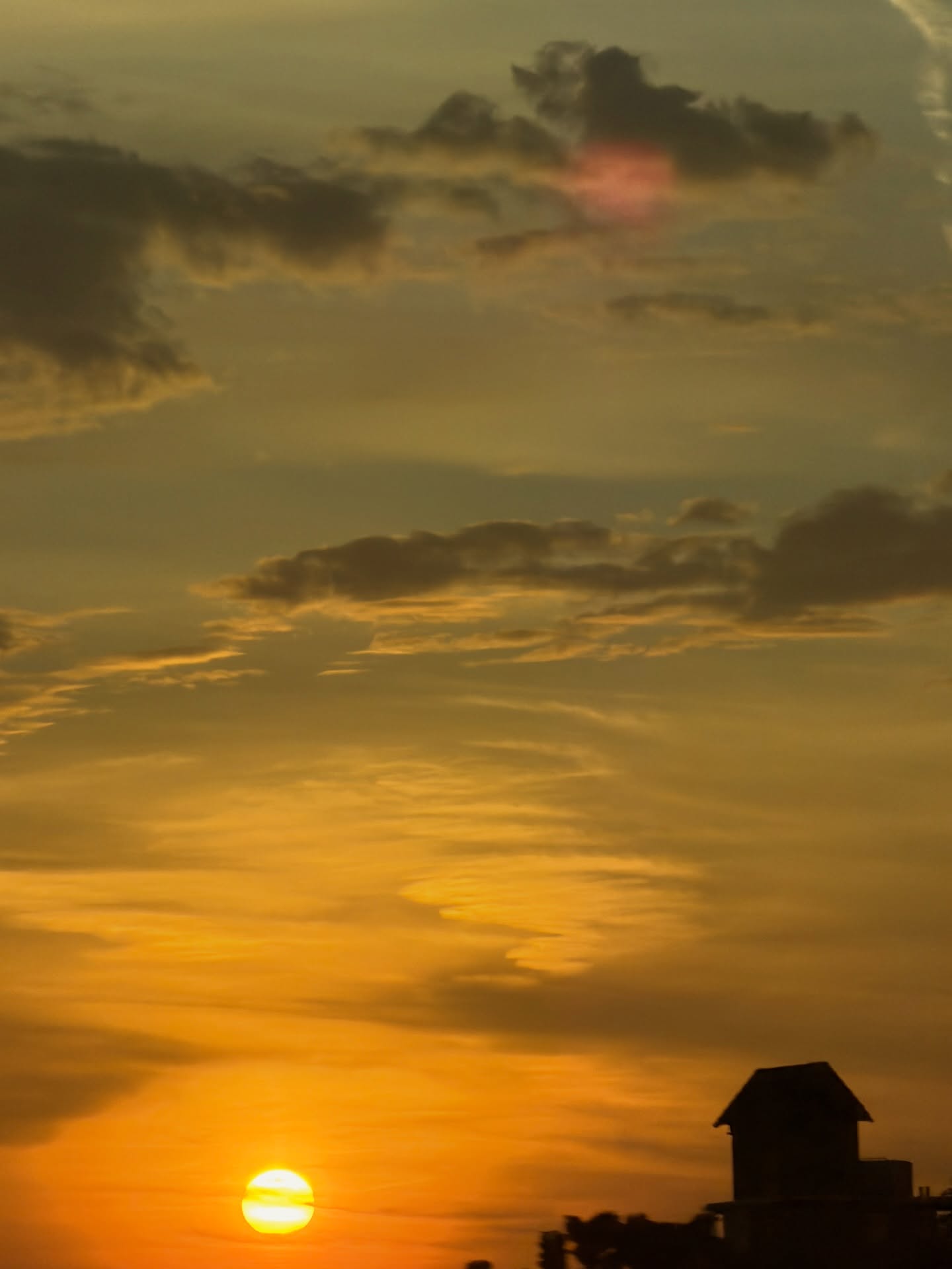 อาเล็ก - ธีรเดช เมธาวรายุทธ