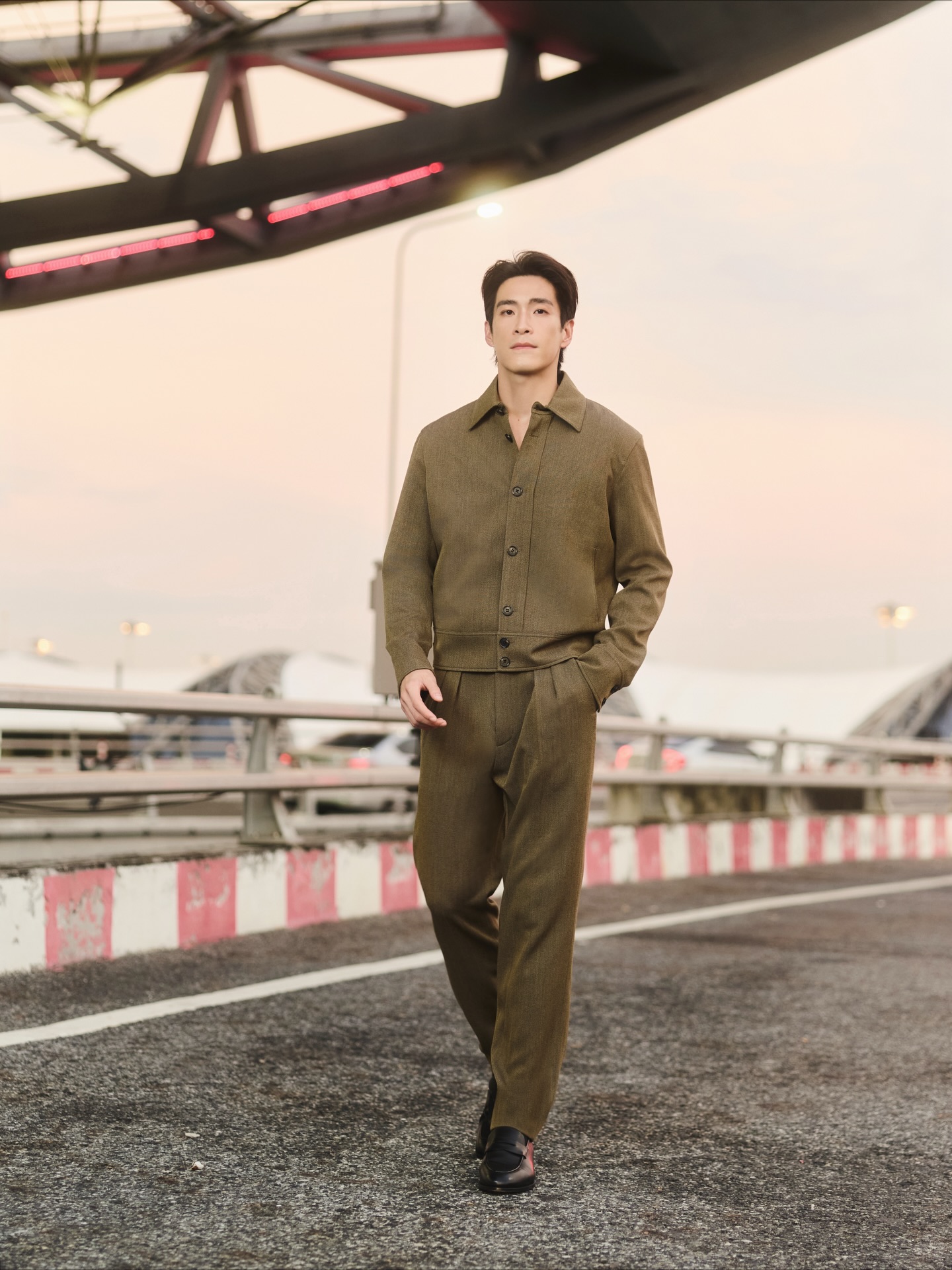 อาเล็ก - ธีรเดช เมธาวรายุทธ