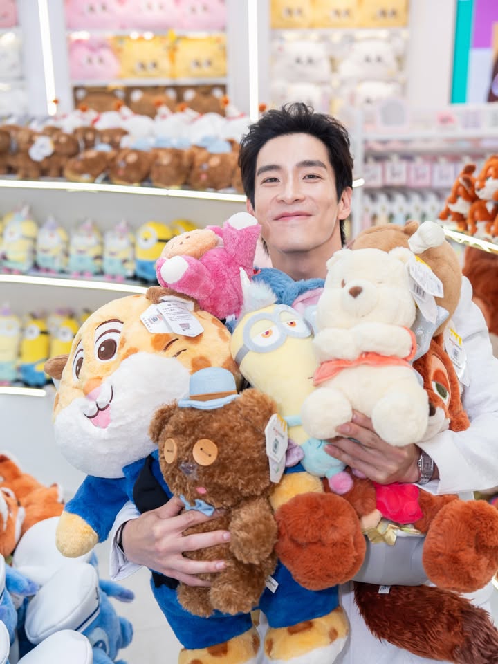 อาเล็ก - ธีรเดช เมธาวรายุทธ