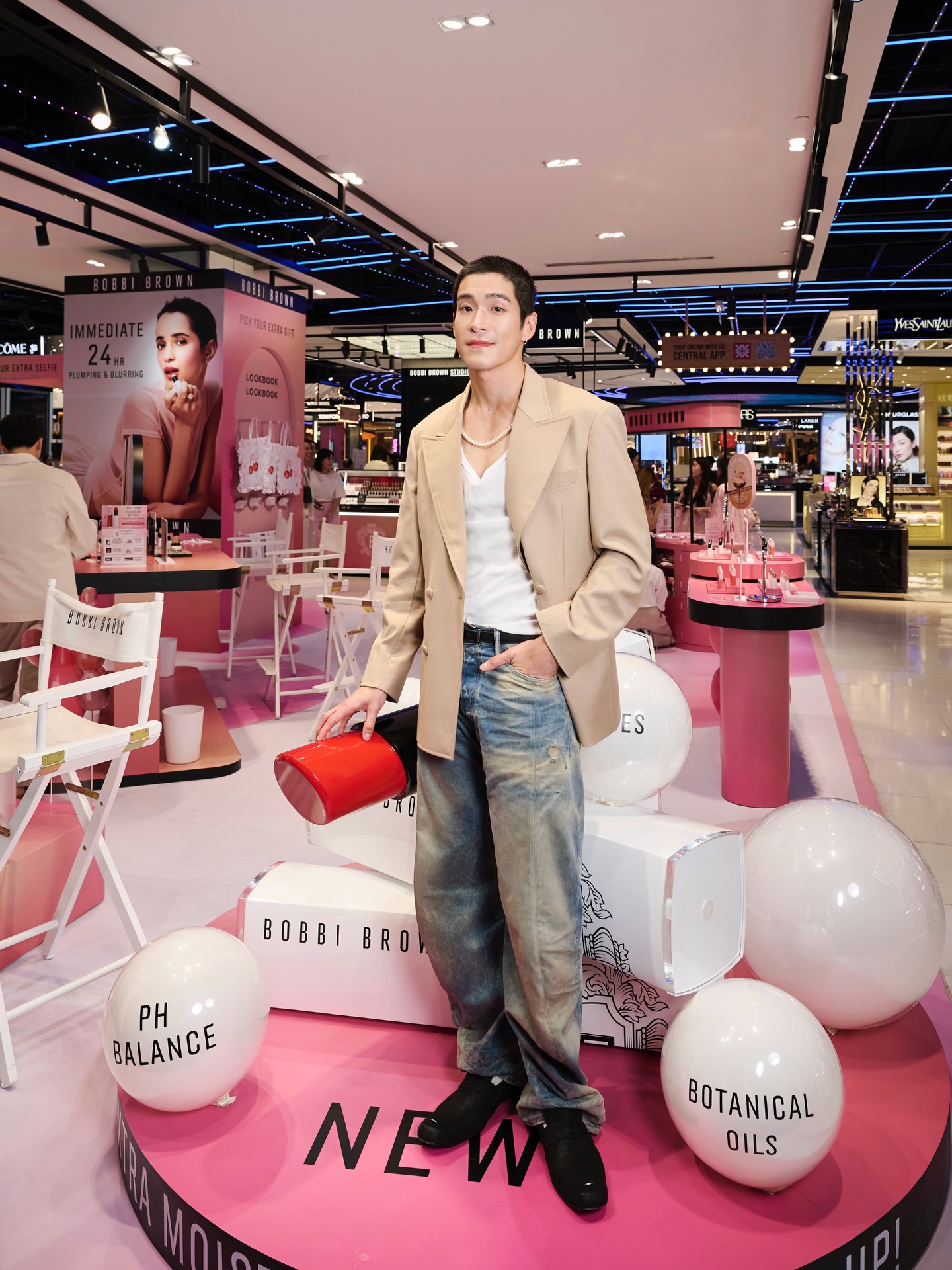 อาเล็ก - ธีรเดช เมธาวรายุทธ