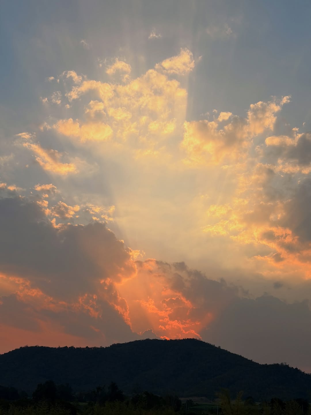 อาเล็ก - ธีรเดช เมธาวรายุทธ