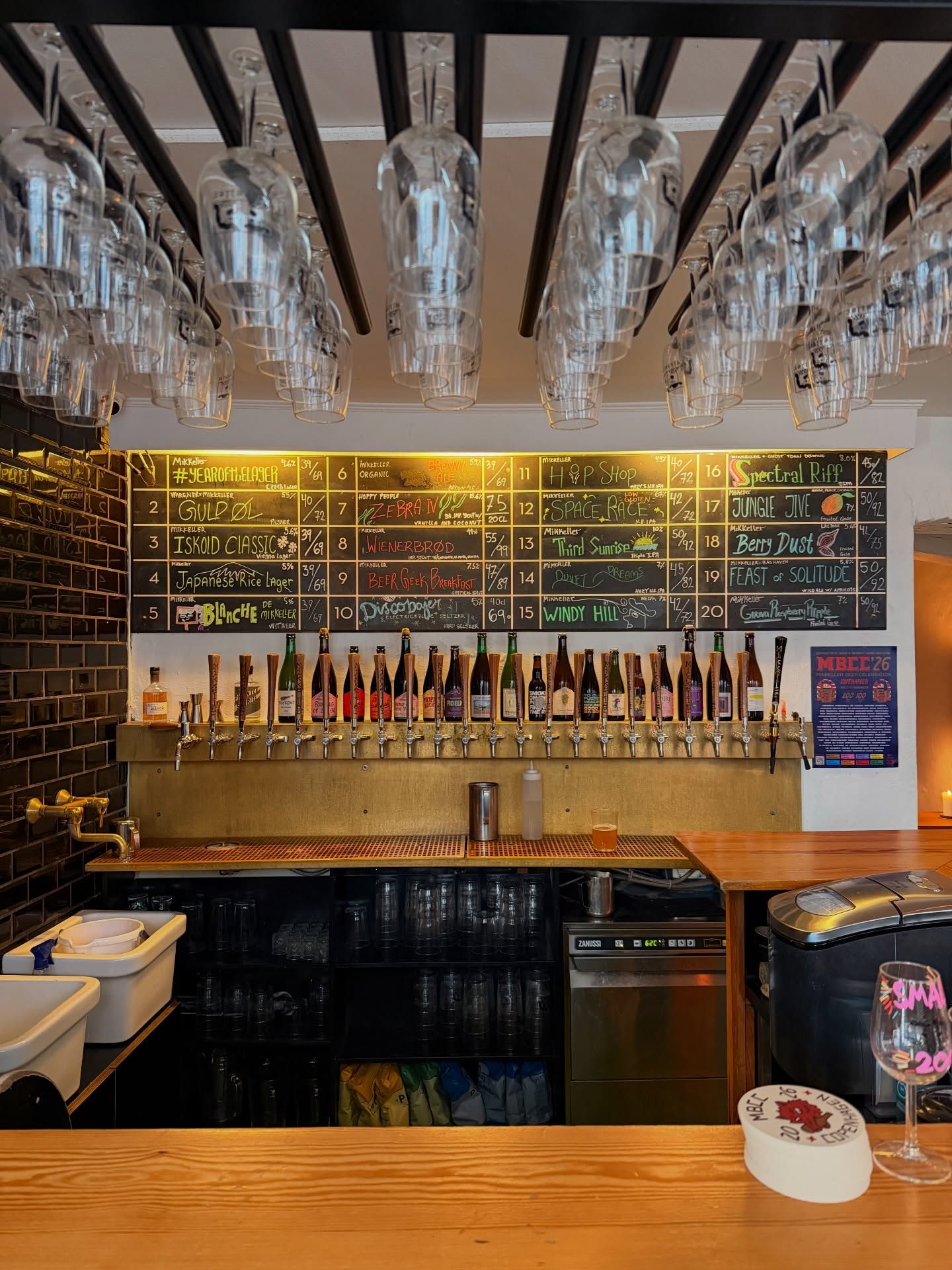 อาเล็ก - ธีรเดช เมธาวรายุทธ