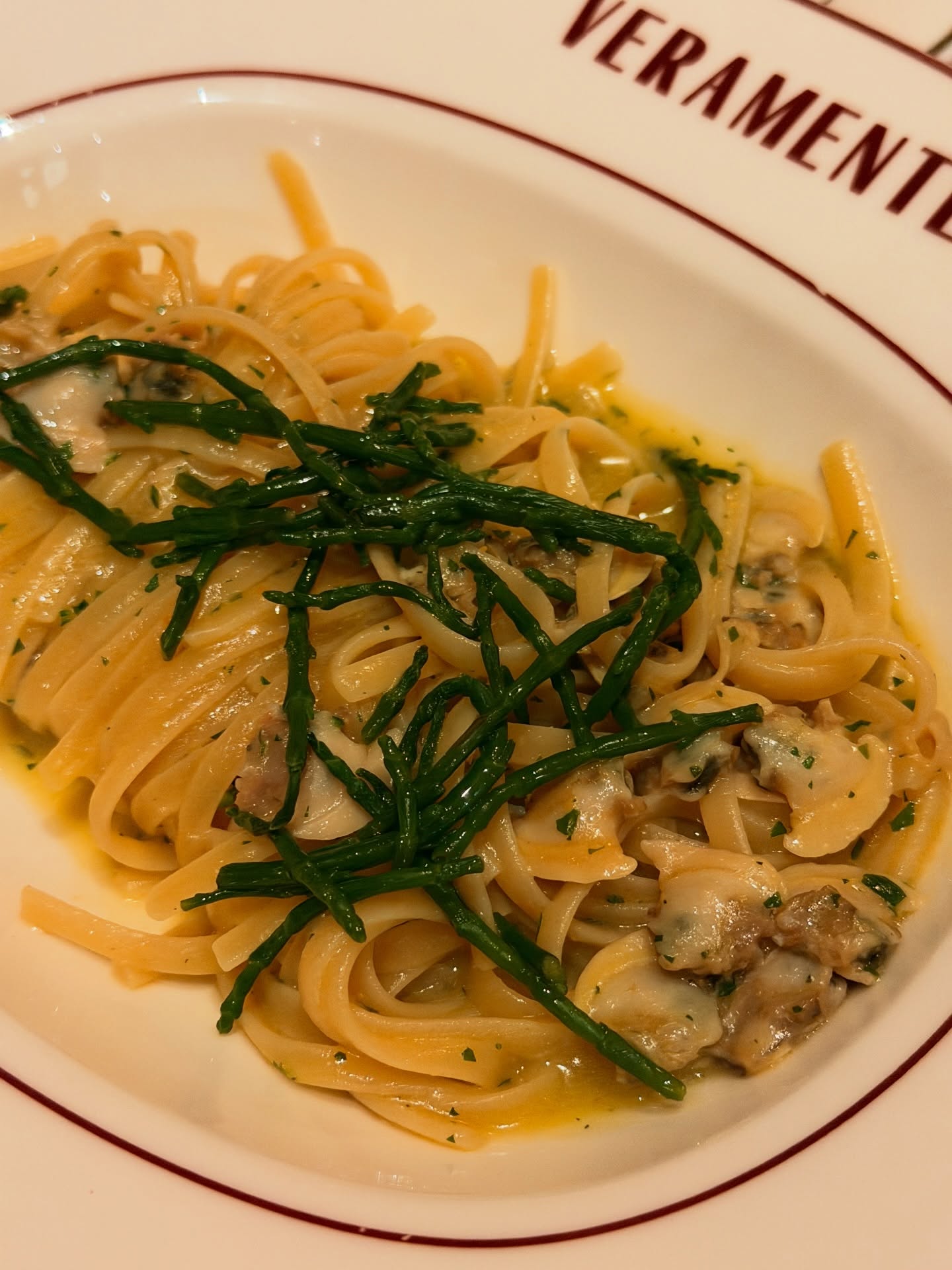 อาเล็ก - ธีรเดช เมธาวรายุทธ