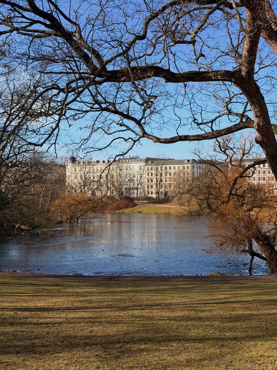 อาเล็ก - ธีรเดช เมธาวรายุทธ