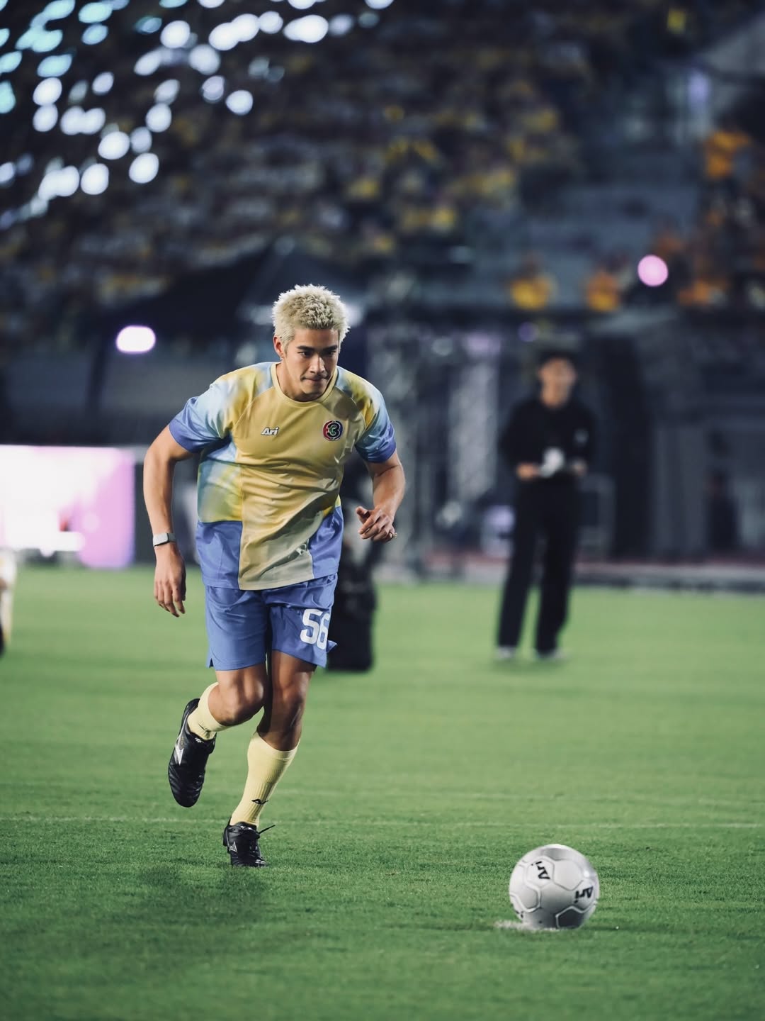 อาเล็ก - ธีรเดช เมธาวรายุทธ